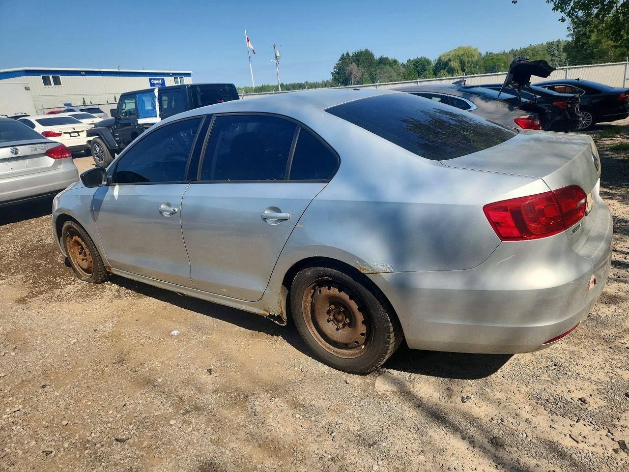 2011 Volkswagen Jetta Base Silver vin: 3VW2K7AJ0BM376066