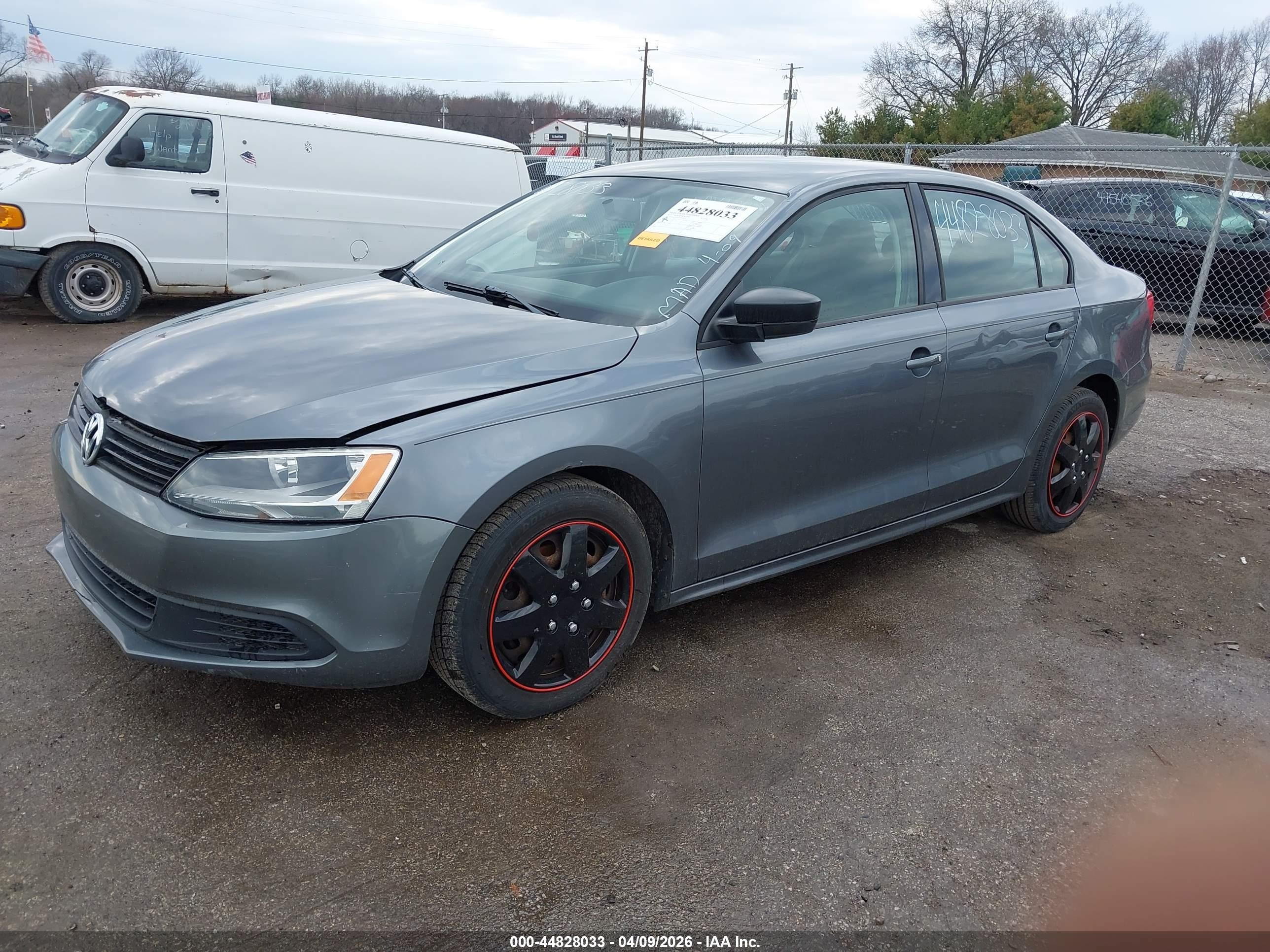 2012 Volkswagen Jetta 2.0l S Серый vin: 3VW2K7AJ0CM397078