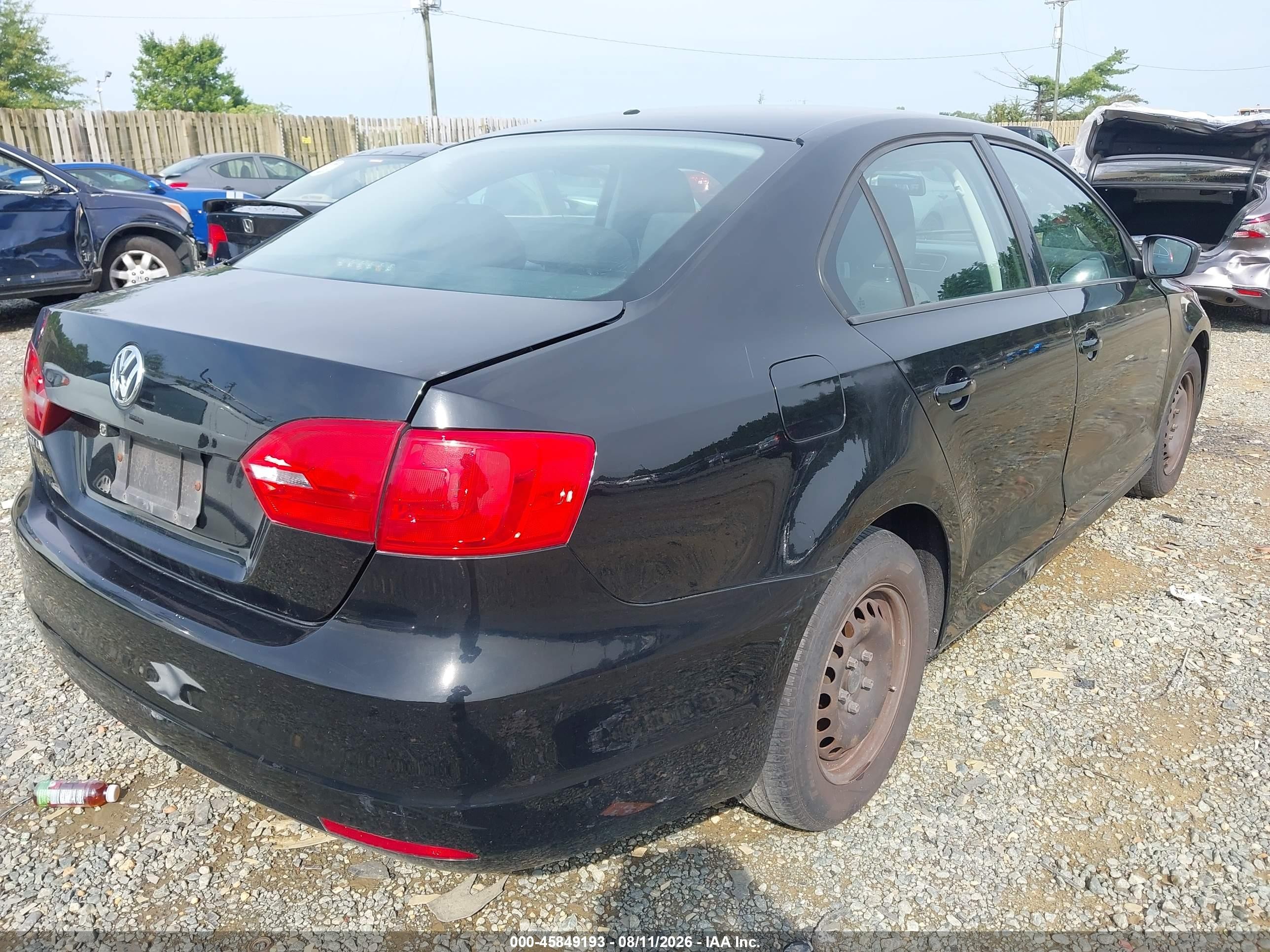 2012 Volkswagen Jetta 2.0l S Черный vin: 3VW2K7AJ0CM468103