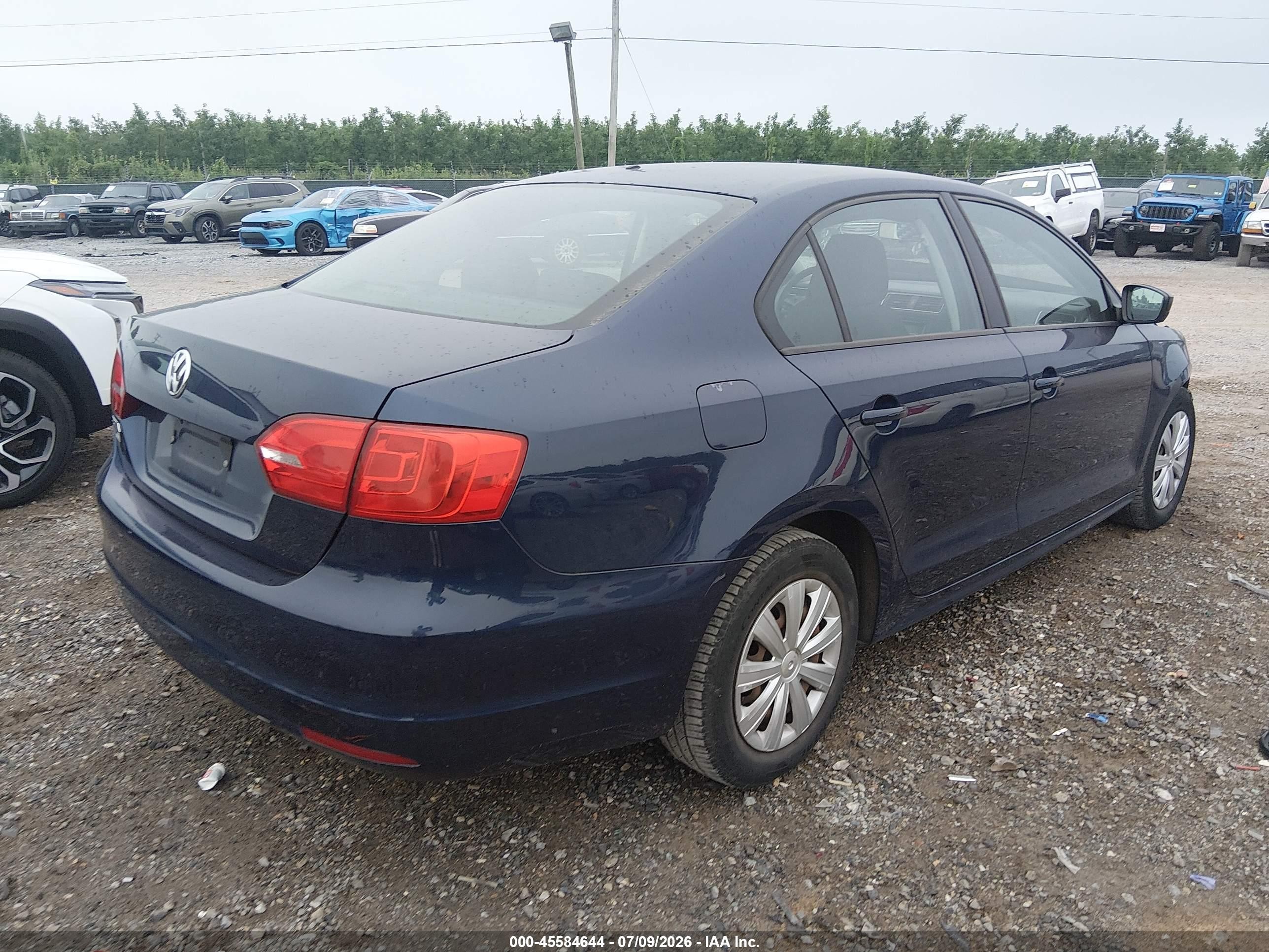2012 Volkswagen Jetta 2.0l S Blue vin: 3VW2K7AJ0CM469753