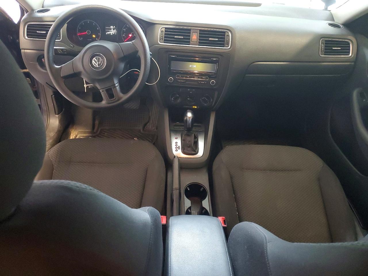2013 Volkswagen Jetta Base Blue vin: 3VW2K7AJ0DM267643