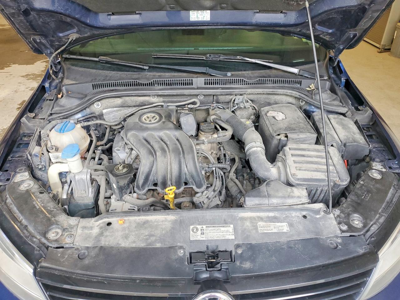 2013 Volkswagen Jetta Base Blue vin: 3VW2K7AJ0DM267643