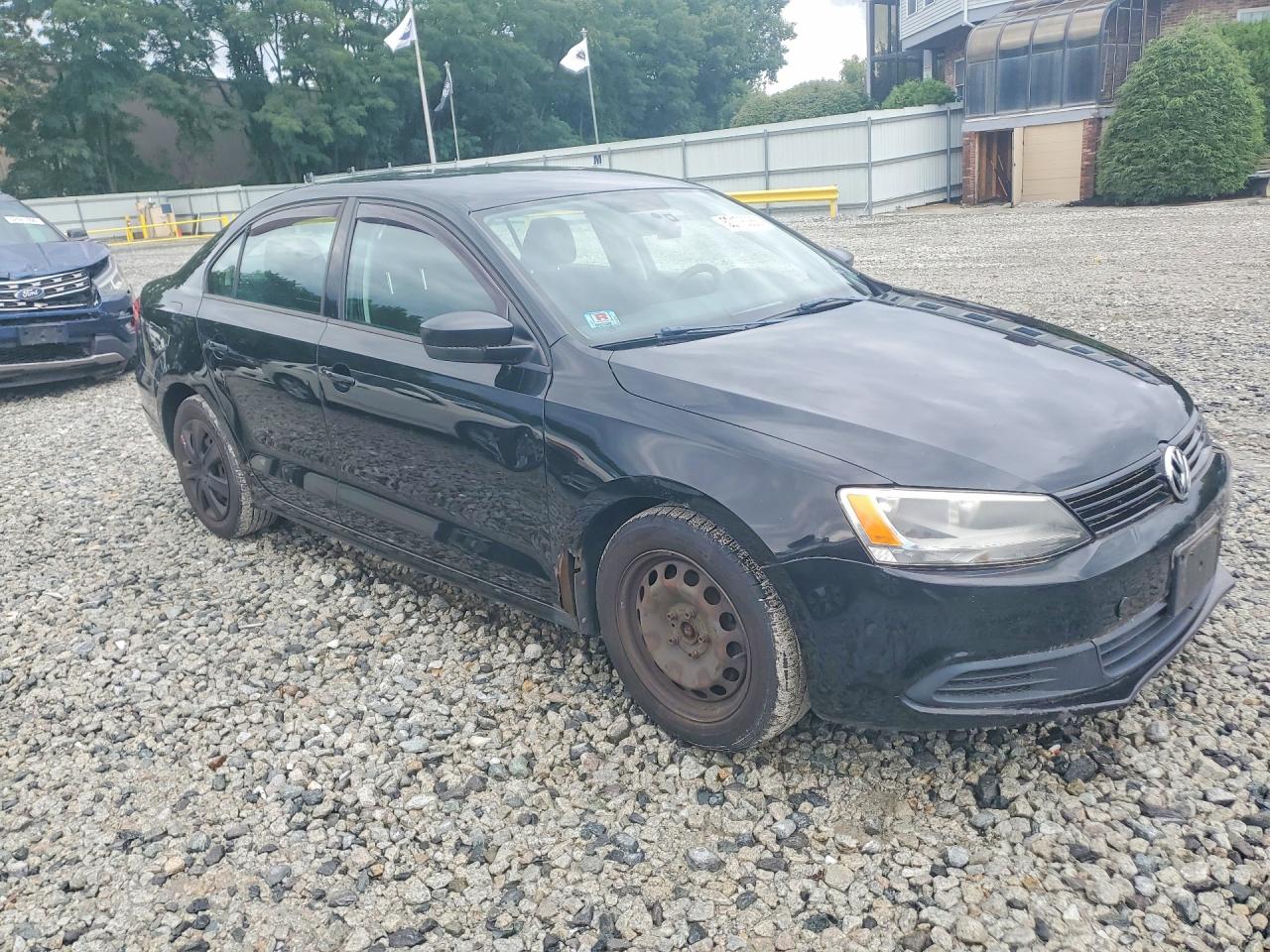 2013 Volkswagen Jetta Base Black vin: 3VW2K7AJ0DM368911