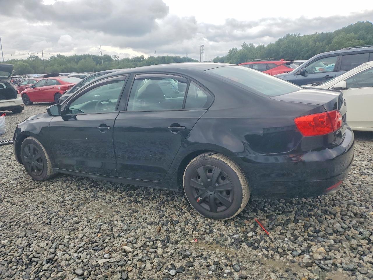 2013 Volkswagen Jetta Base Black vin: 3VW2K7AJ0DM368911