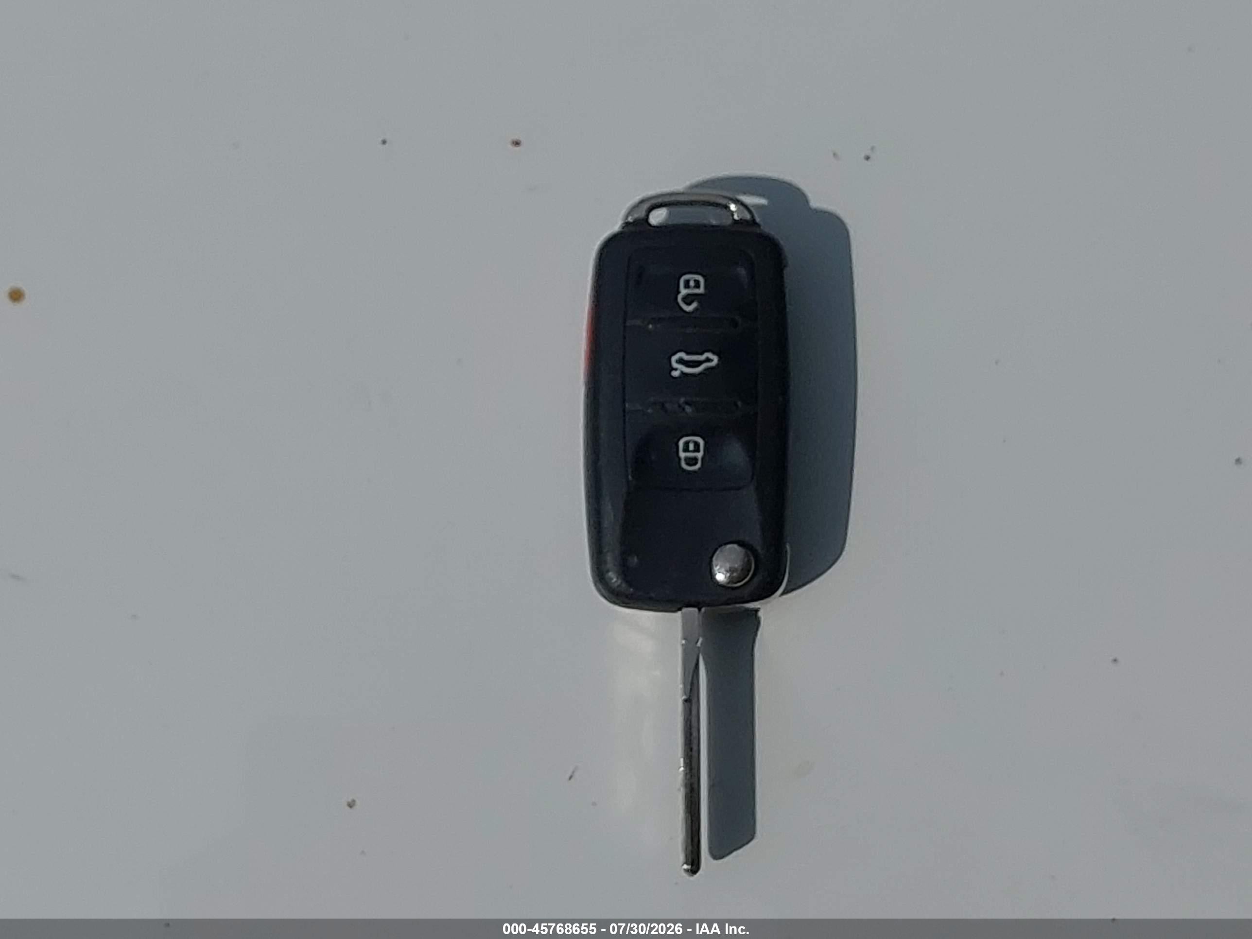 2013 Volkswagen Jetta 2.0l S Белый vin: 3VW2K7AJ0DM372893