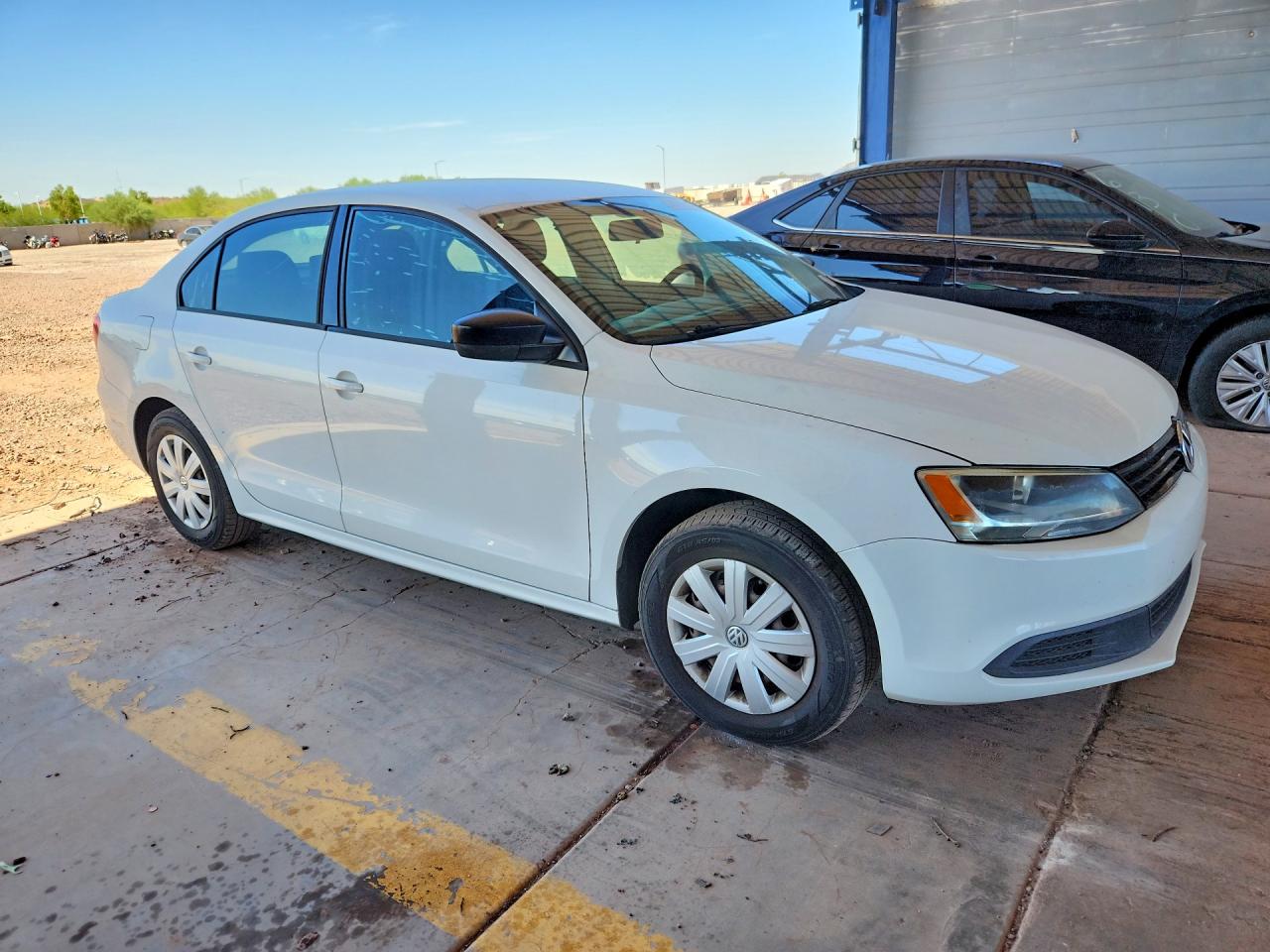 2013 Volkswagen Jetta Base White vin: 3VW2K7AJ0DM400871