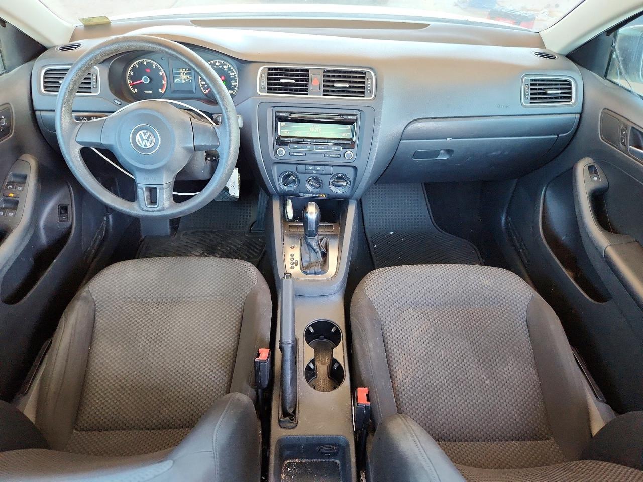 2013 Volkswagen Jetta Base White vin: 3VW2K7AJ0DM400871