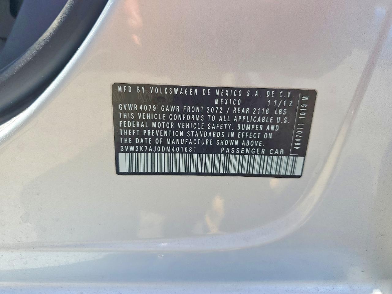 2013 Volkswagen Jetta Base Silver vin: 3VW2K7AJ0DM401681