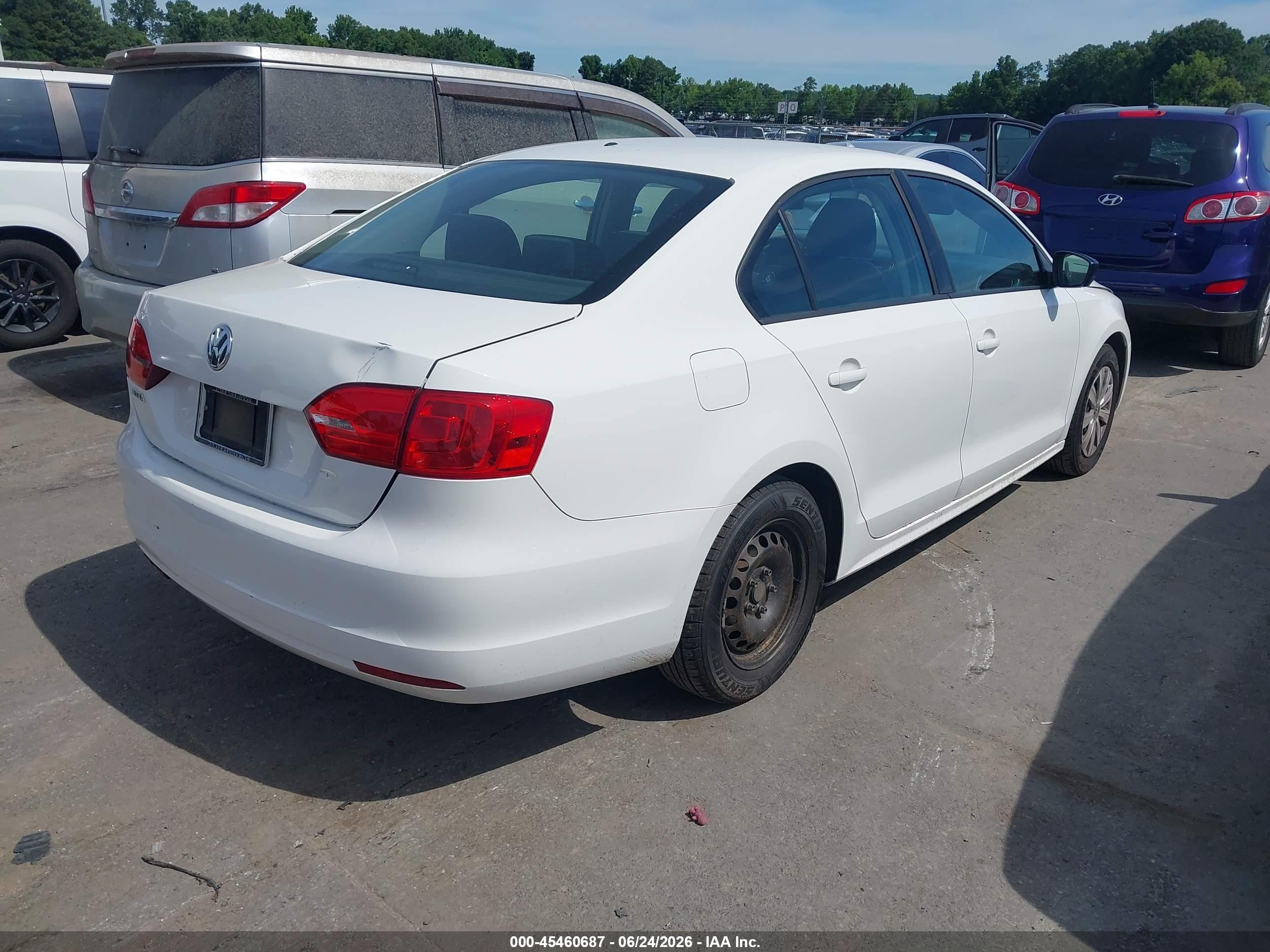 2014 Volkswagen Jetta 2.0l S White vin: 3VW2K7AJ0EM216242