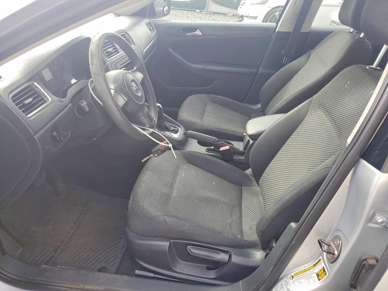 2014 Volkswagen Jetta Base Silver vin: 3VW2K7AJ0EM254716