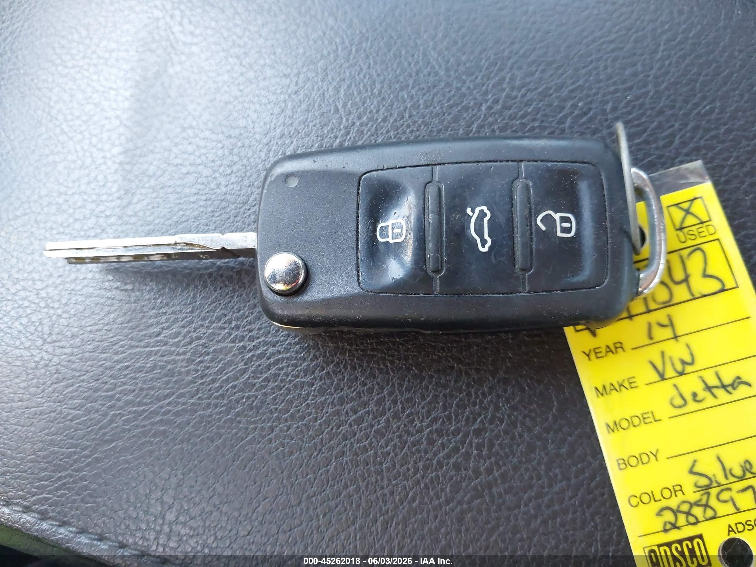 2014 Volkswagen Jetta 2.0l S Silver vin: 3VW2K7AJ0EM288977