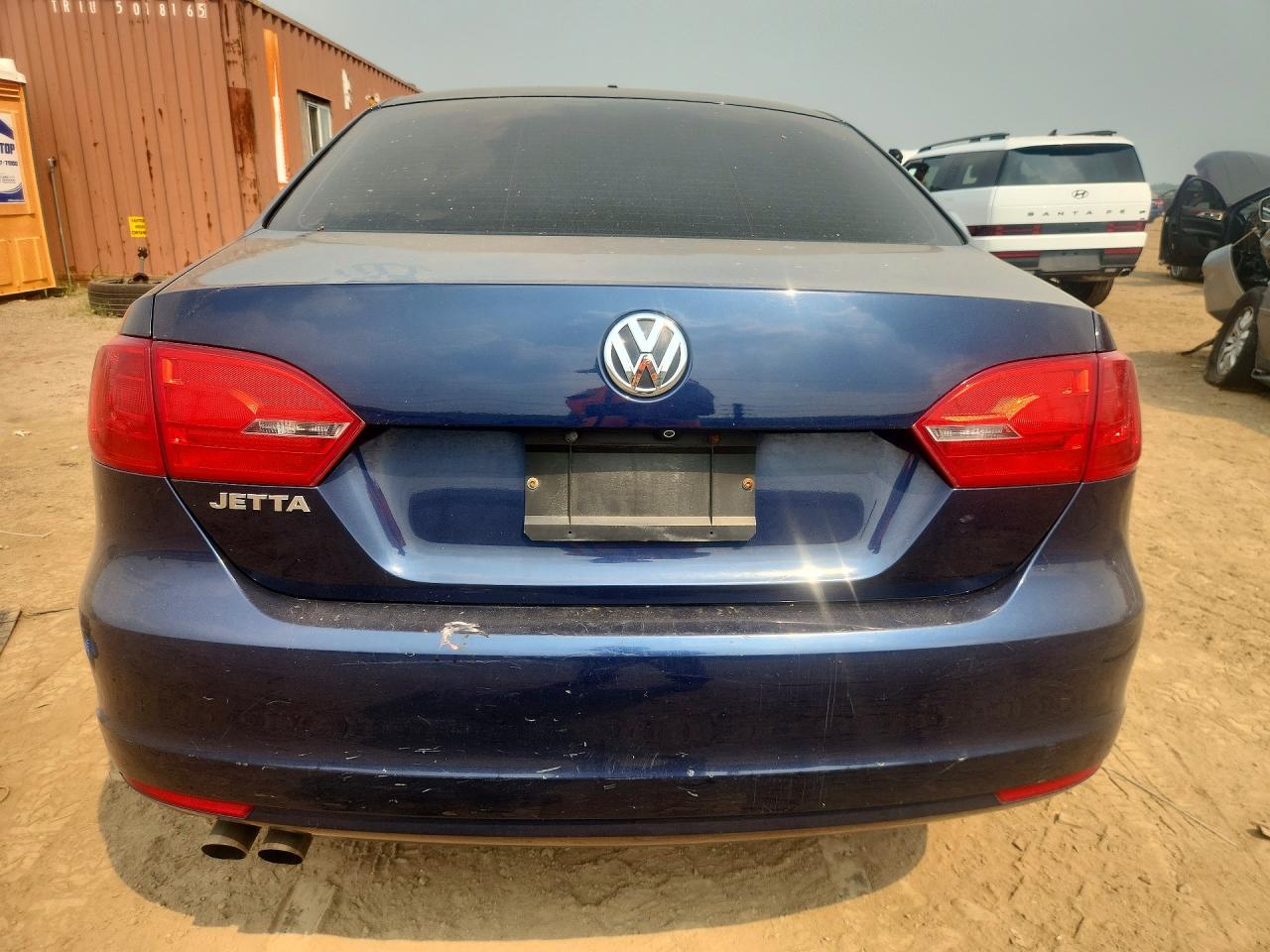 2014 Volkswagen Jetta Base Blue vin: 3VW2K7AJ0EM378386