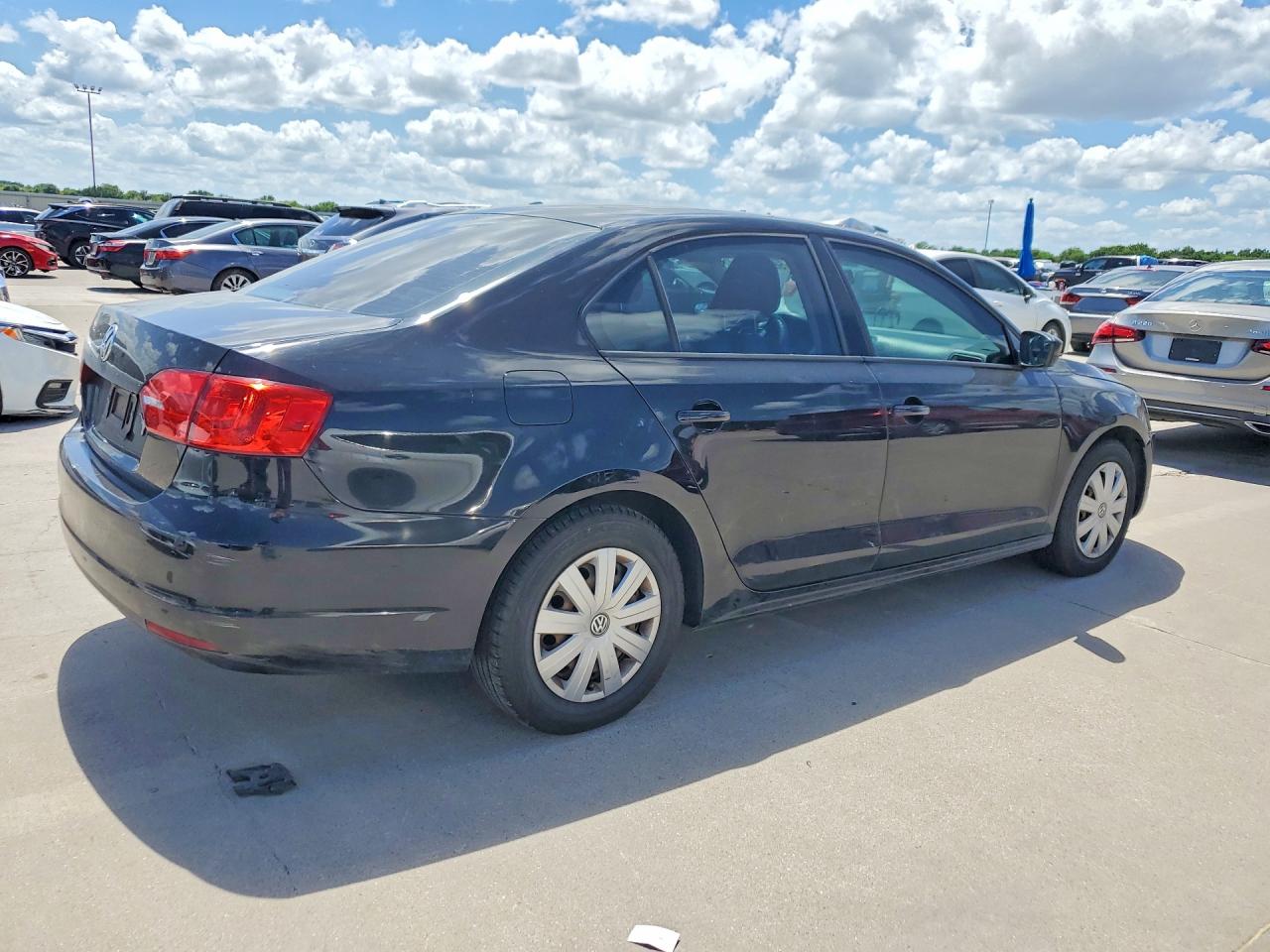 2014 Volkswagen Jetta Base Black vin: 3VW2K7AJ0EM442524