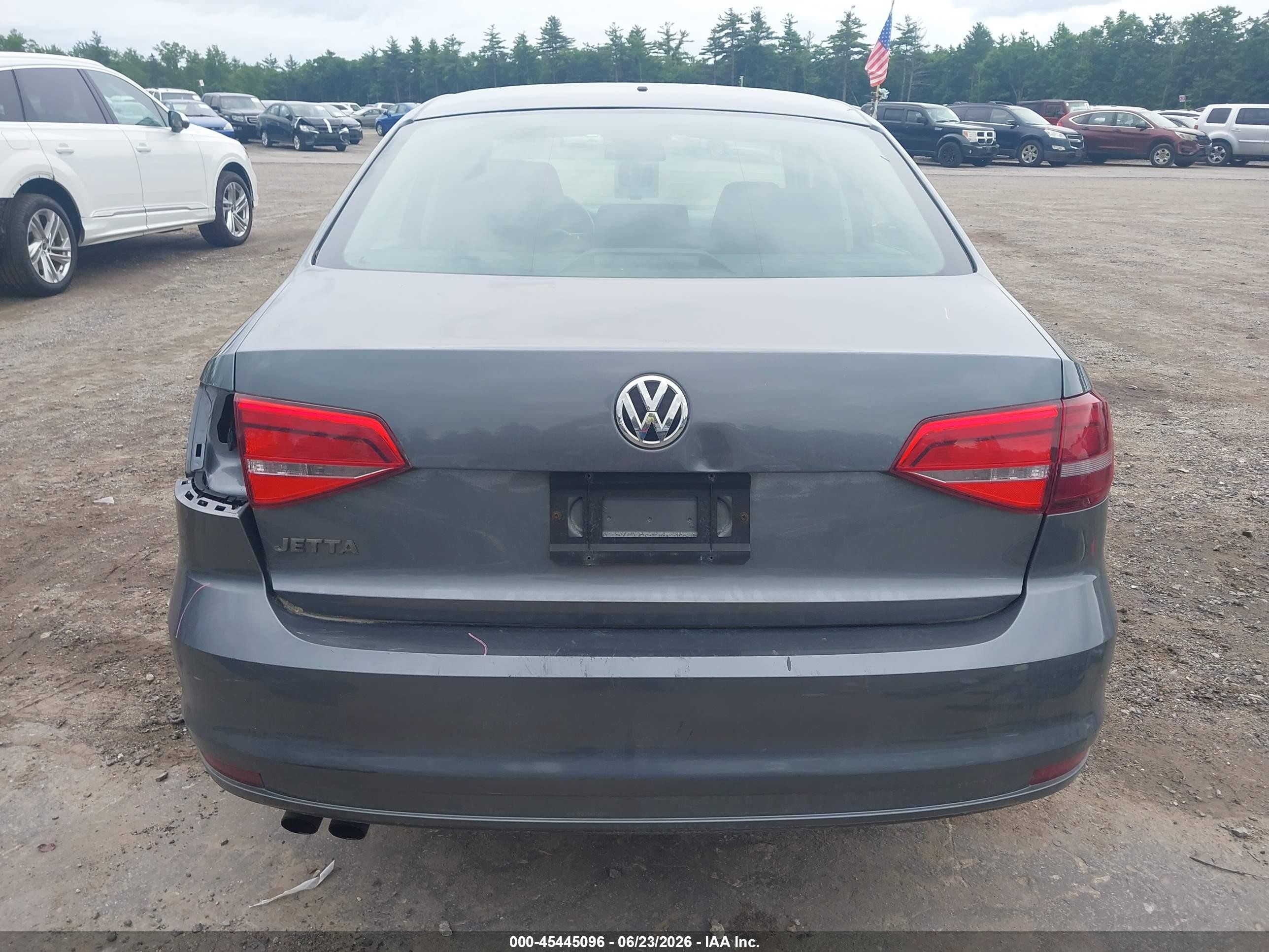 2015 Volkswagen Jetta 2.0l S Gray vin: 3VW2K7AJ0FM400324