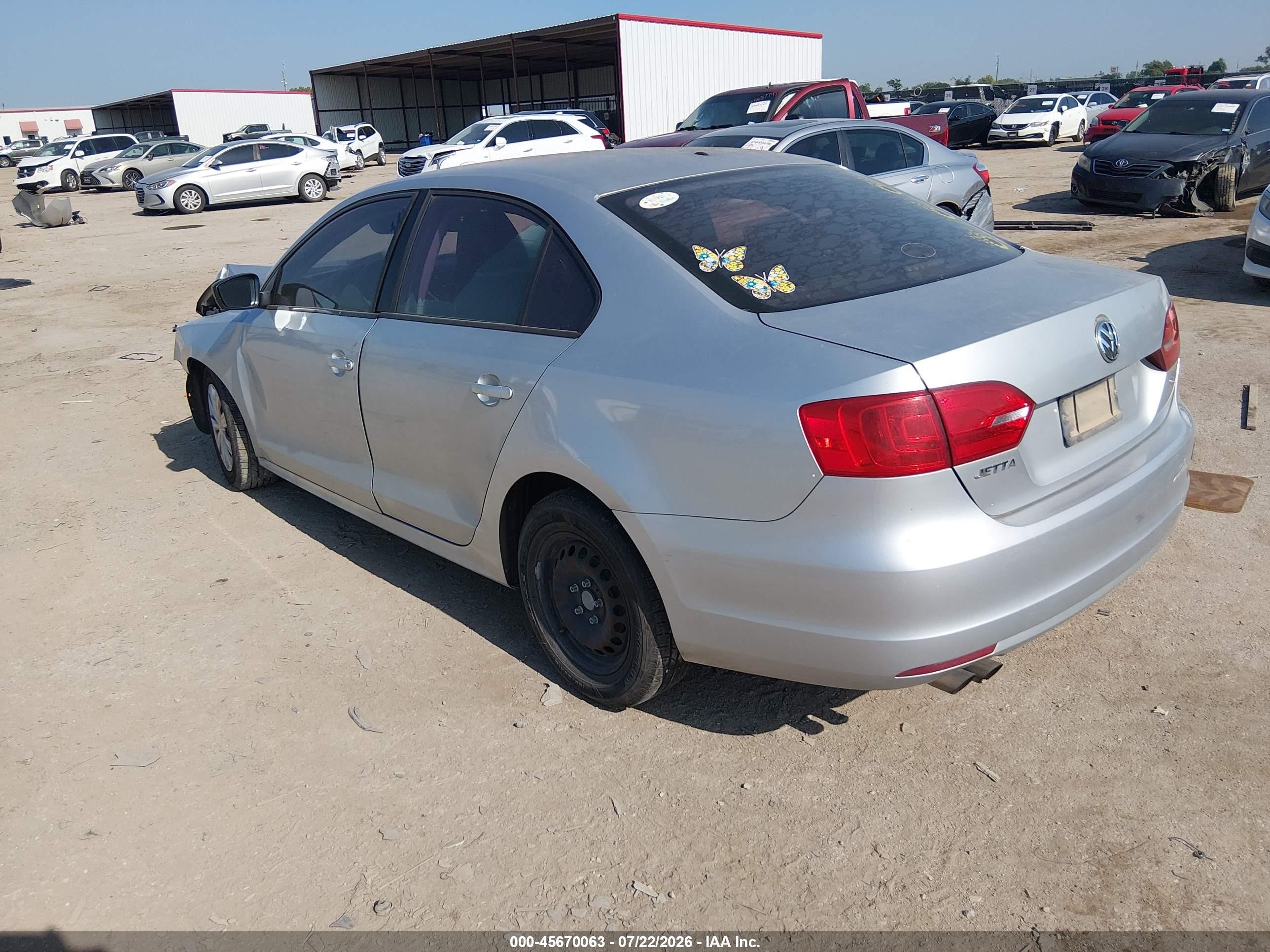 2011 Volkswagen Jetta 2.0l S Silver vin: 3VW2K7AJ1BM337132