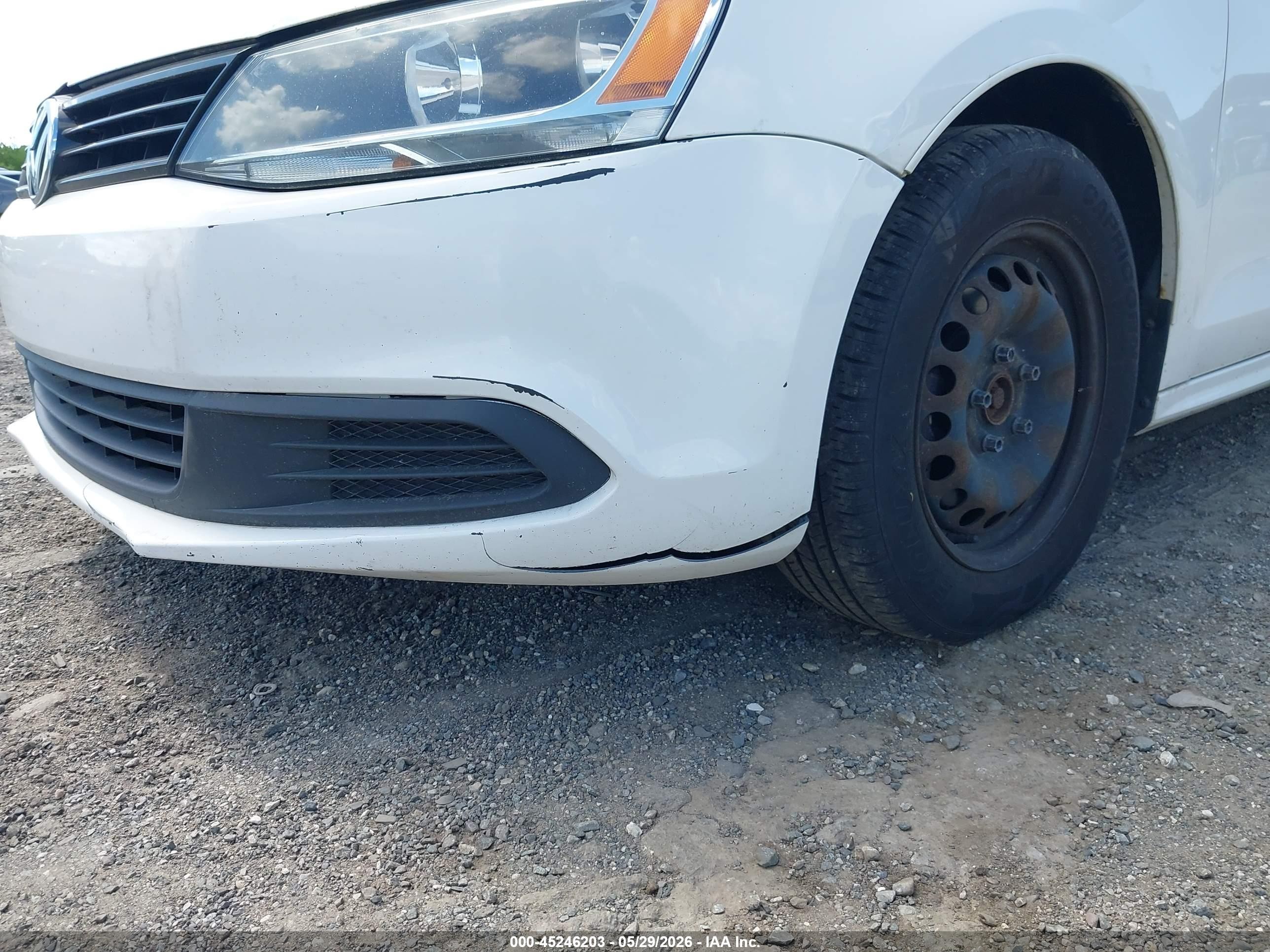 2011 Volkswagen Jetta 2.0l Base/2.0l S Белый vin: 3VW2K7AJ1BM390669