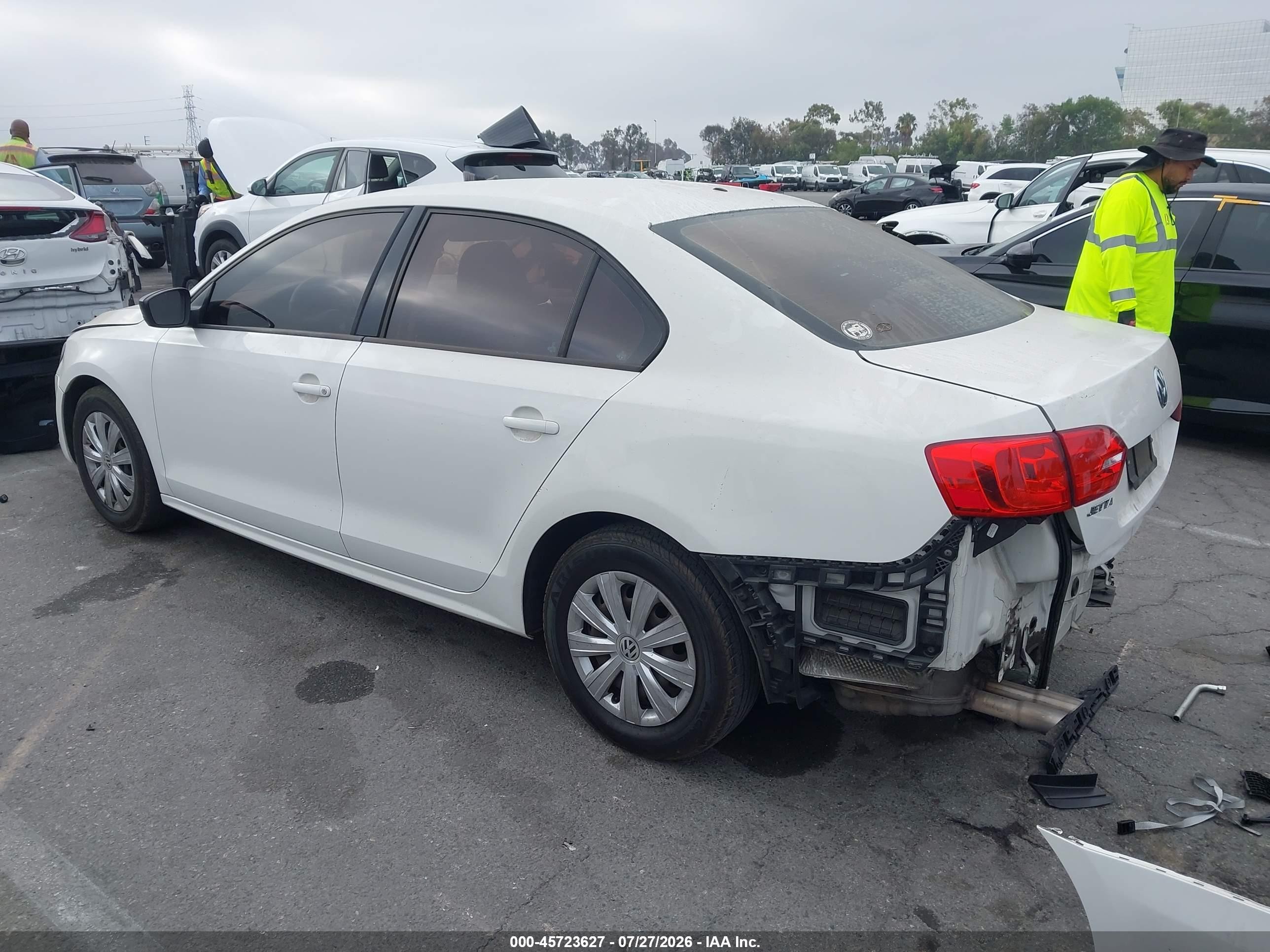 2012 Volkswagen Jetta 2.0l S White vin: 3VW2K7AJ1CM379222
