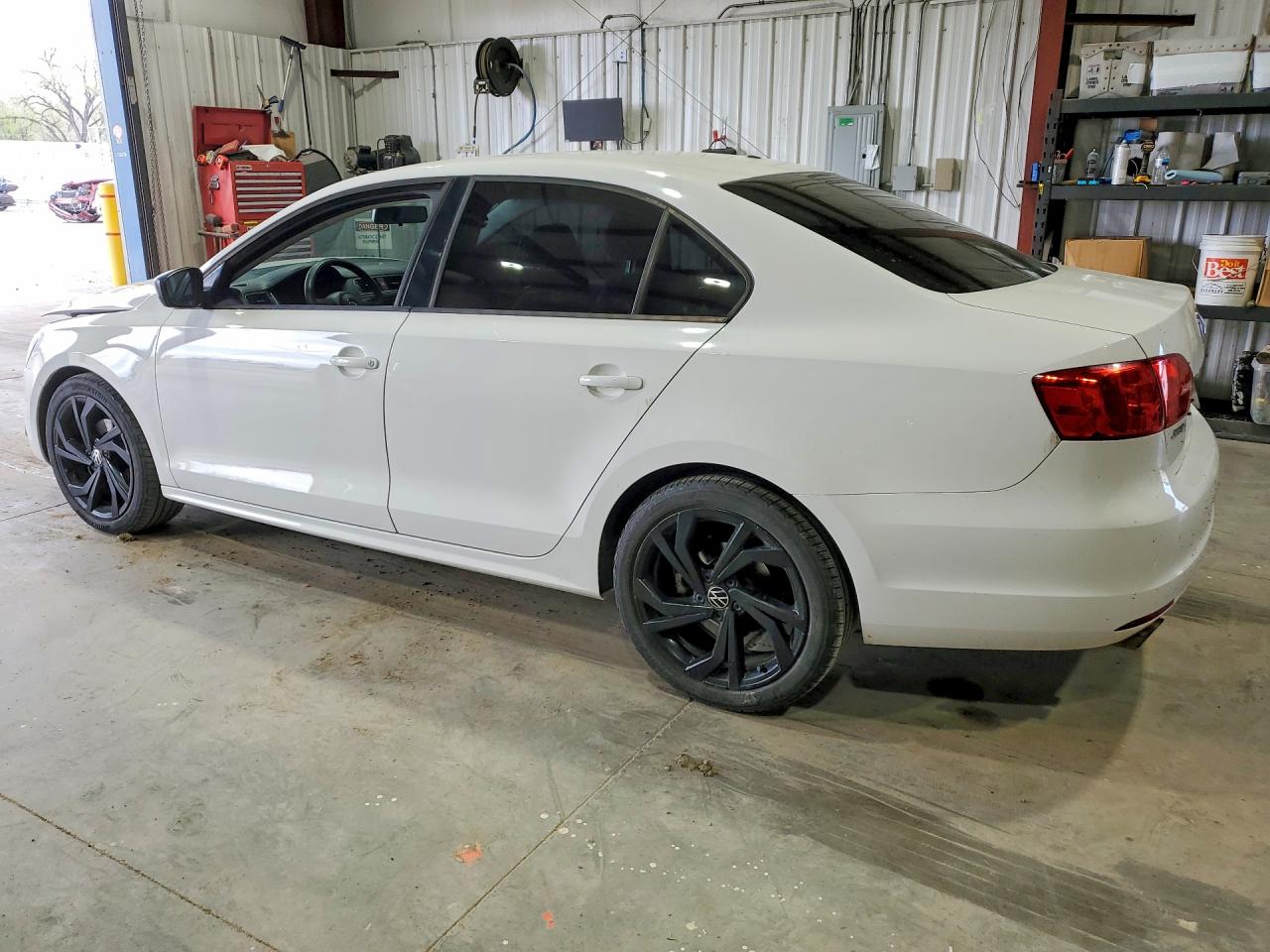 2012 Volkswagen Jetta Base White vin: 3VW2K7AJ1CM387692