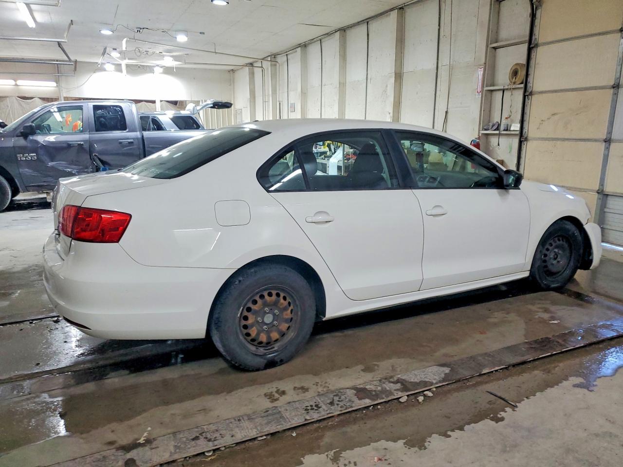 2013 Volkswagen Jetta Base White vin: 3VW2K7AJ1DM203496