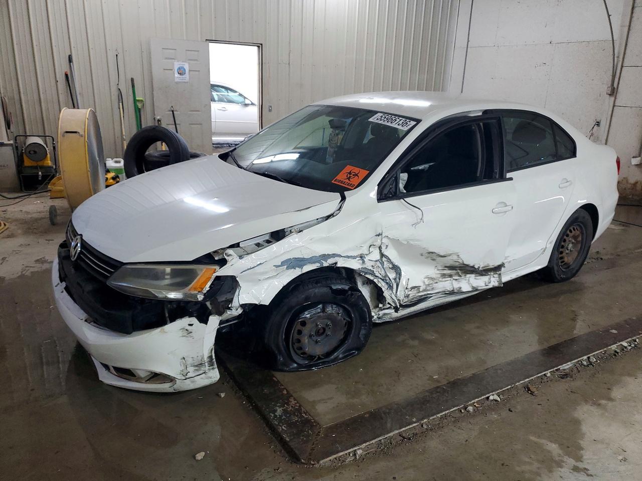 3VW2K7AJ1DM203496