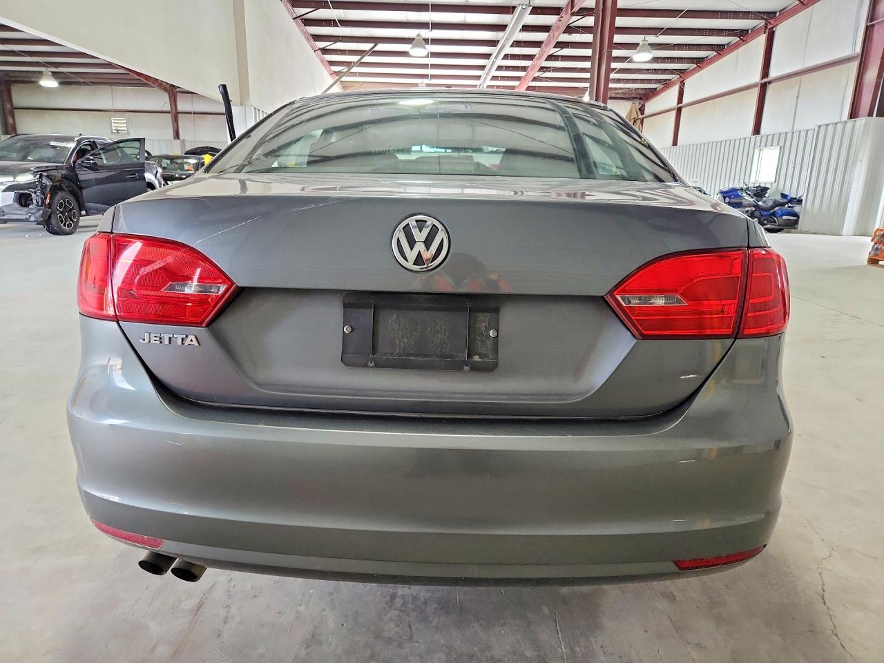 2013 Volkswagen Jetta Base Gray vin: 3VW2K7AJ1DM278599