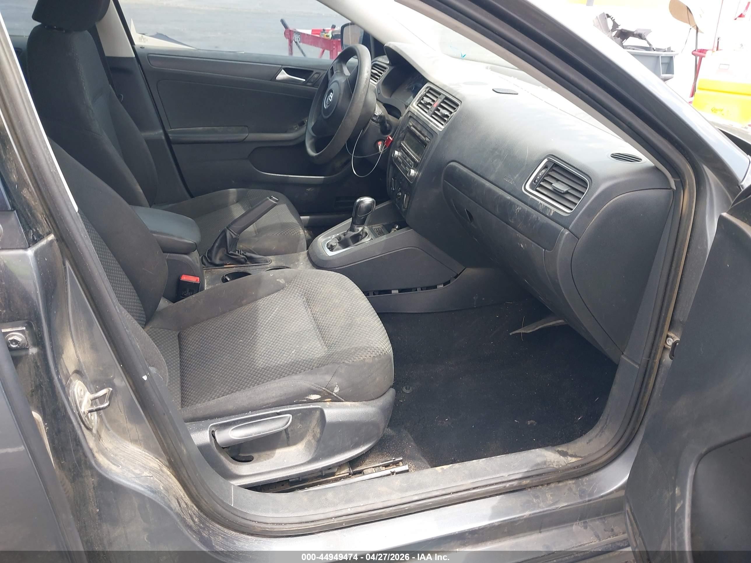 2014 Volkswagen Jetta 2.0l S Gray vin: 3VW2K7AJ1EM208974