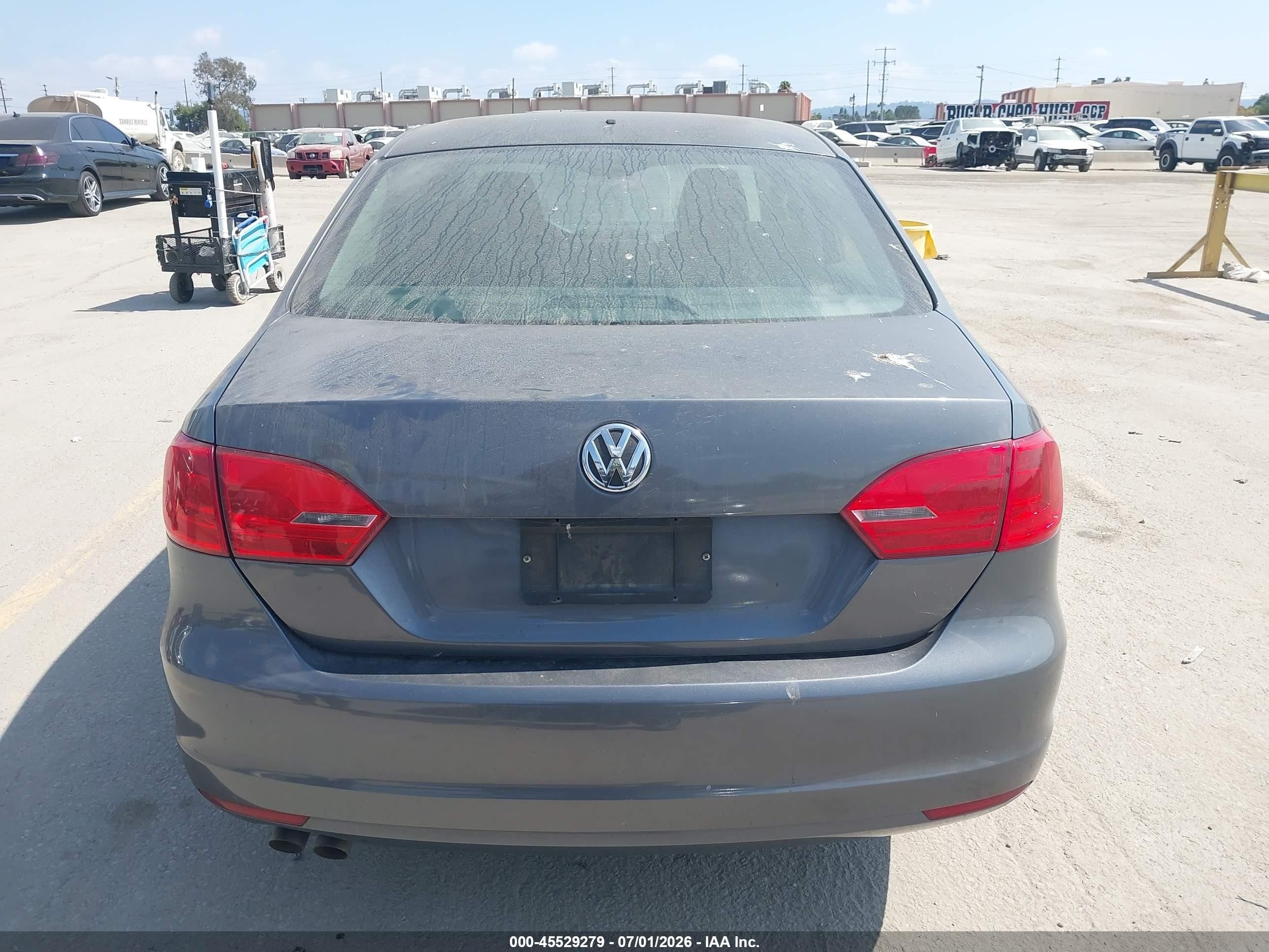 2014 Volkswagen Jetta 2.0l S Серый vin: 3VW2K7AJ1EM235267