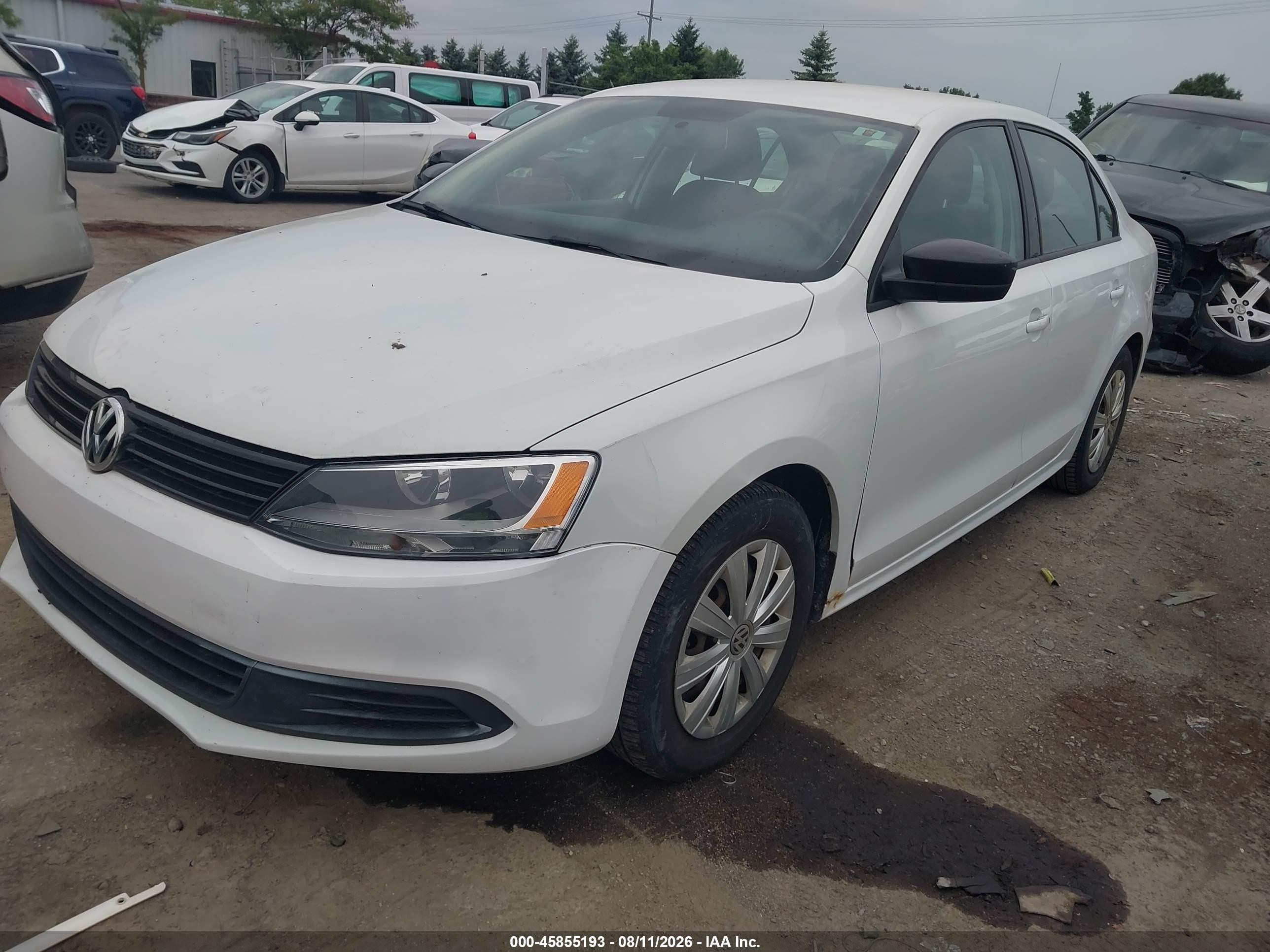 2014 Volkswagen Jetta 2.0l S Белый vin: 3VW2K7AJ1EM334249