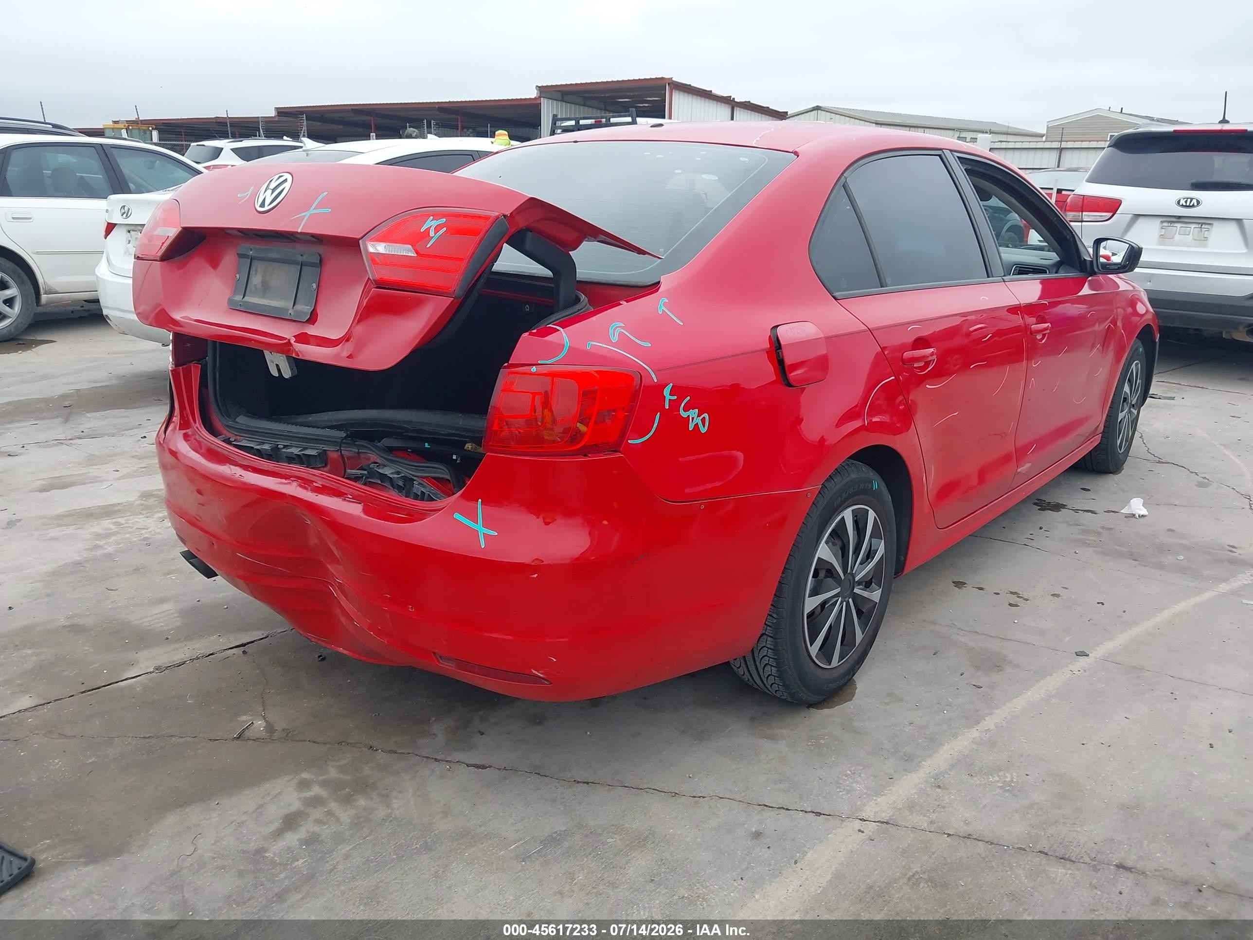 2014 Volkswagen Jetta 2.0l S Red vin: 3VW2K7AJ1EM362472