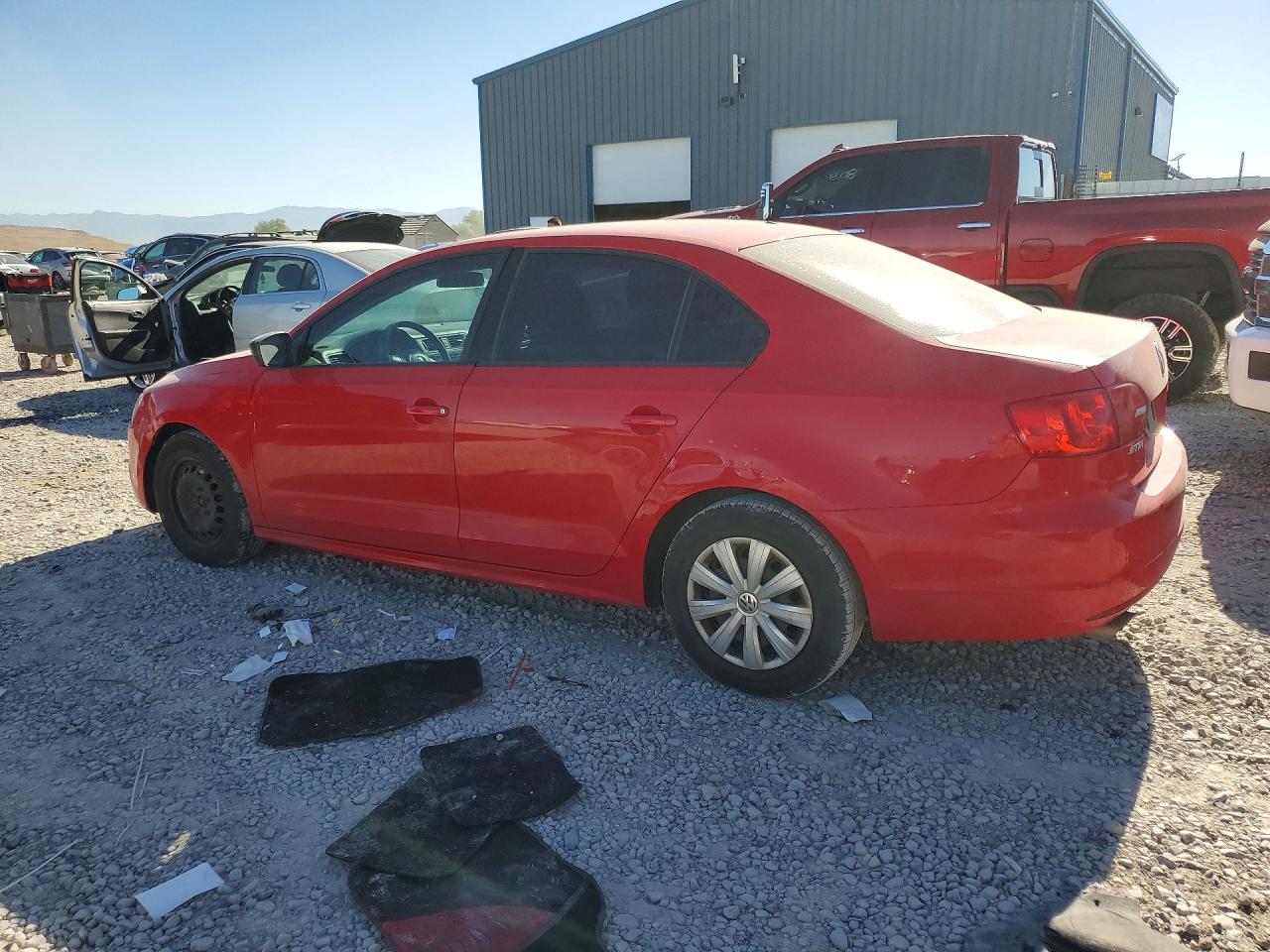 2014 Volkswagen Jetta Base Red vin: 3VW2K7AJ1EM407605