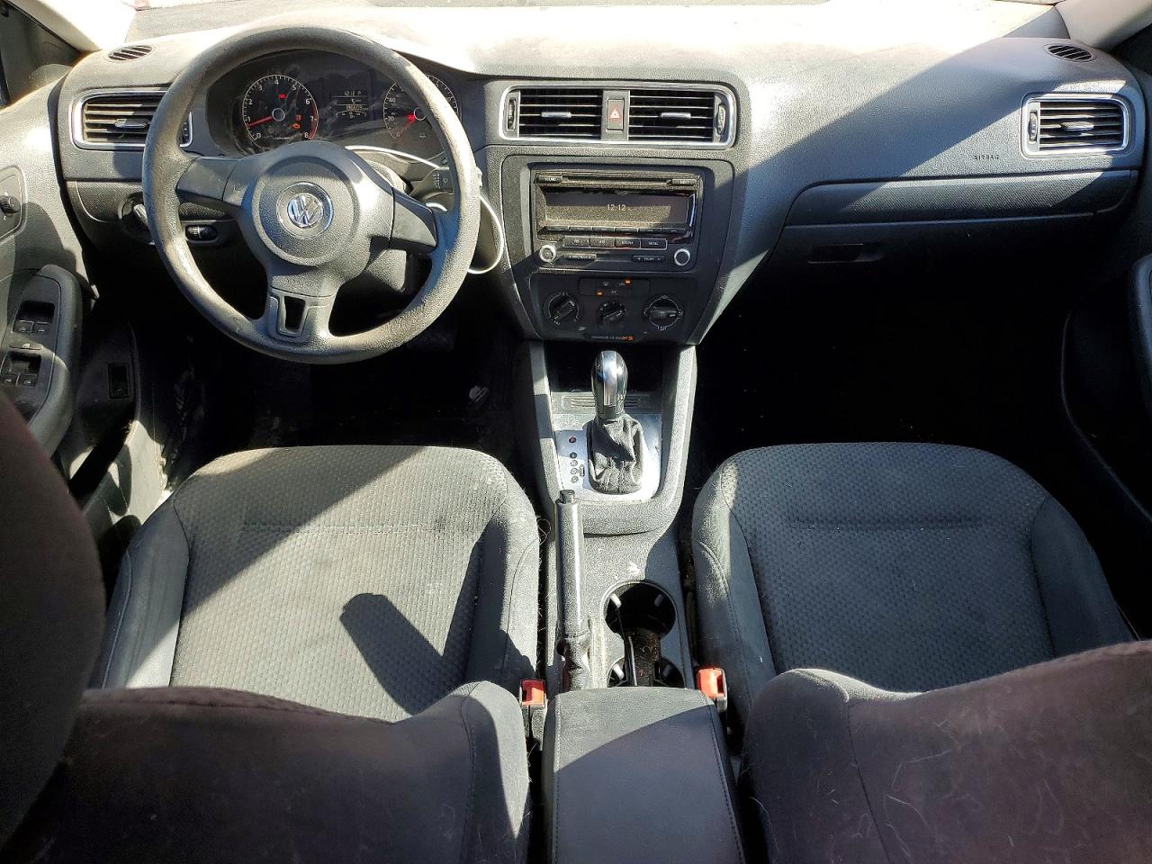 2014 Volkswagen Jetta Base Red vin: 3VW2K7AJ1EM407605