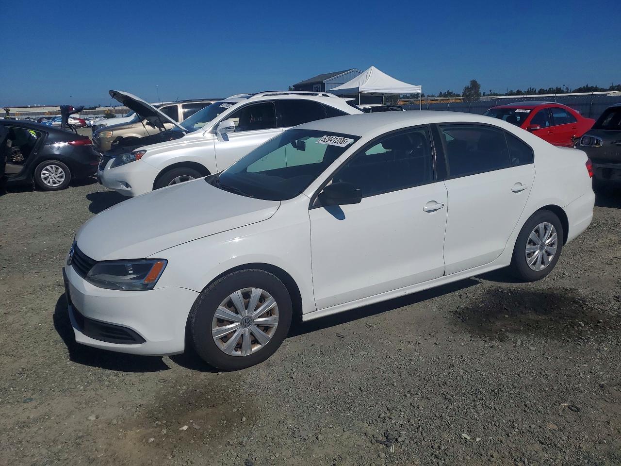 2014 Volkswagen Jetta Base White vin: 3VW2K7AJ1EM425750