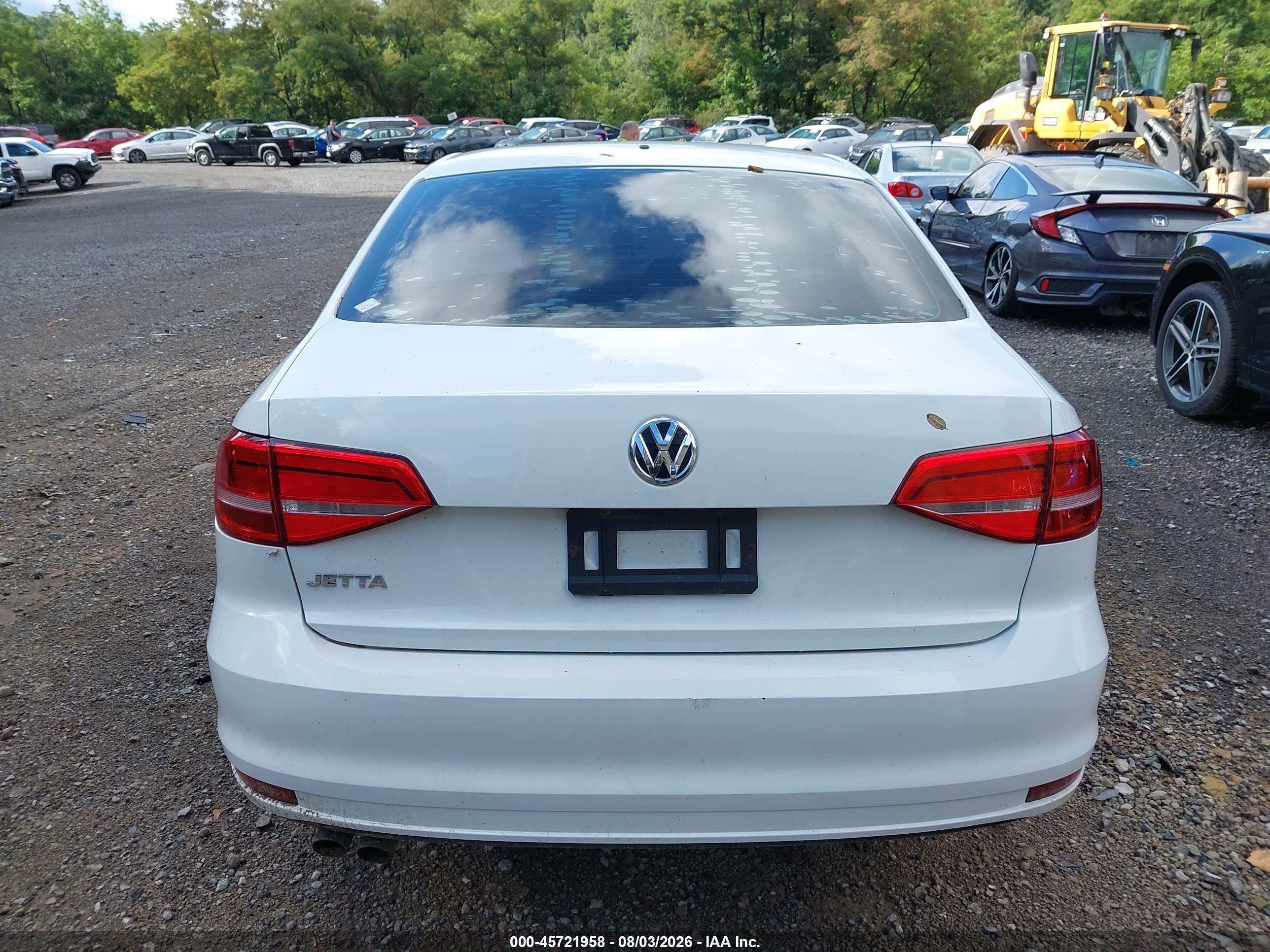2015 Volkswagen Jetta 2.0l S White vin: 3VW2K7AJ1FM296698