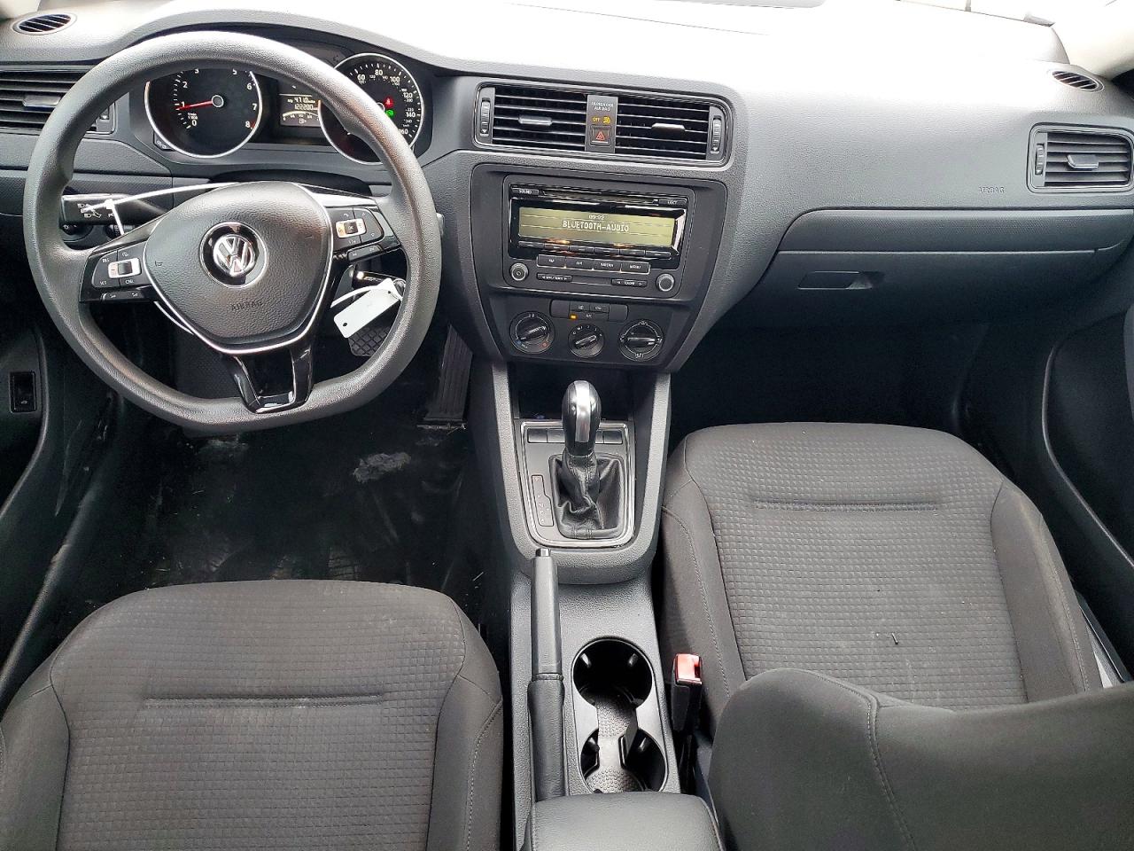 2015 Volkswagen Jetta Base Silver vin: 3VW2K7AJ1FM324970
