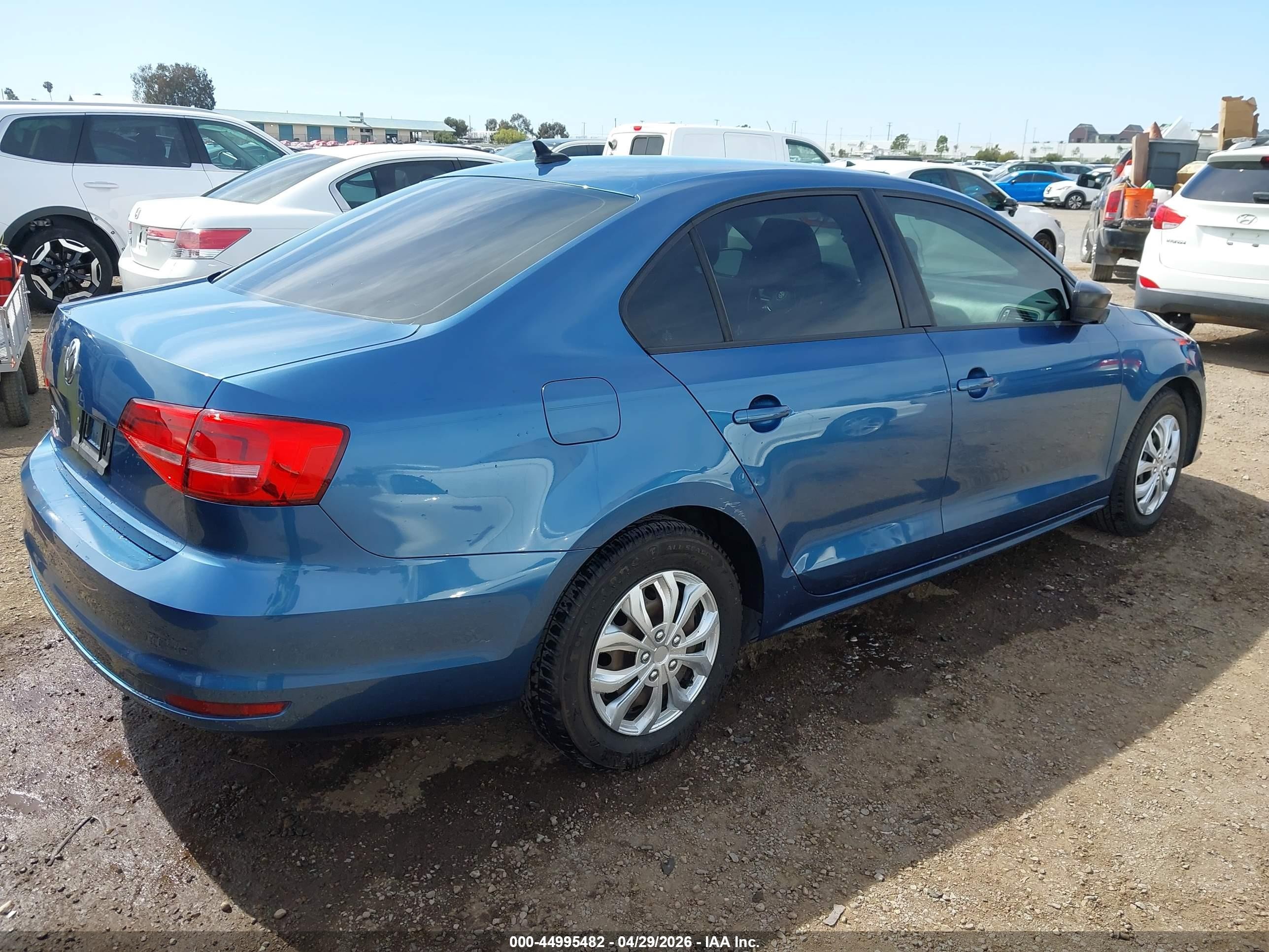 2015 Volkswagen Jetta 2.0l S Синий vin: 3VW2K7AJ1FM357516