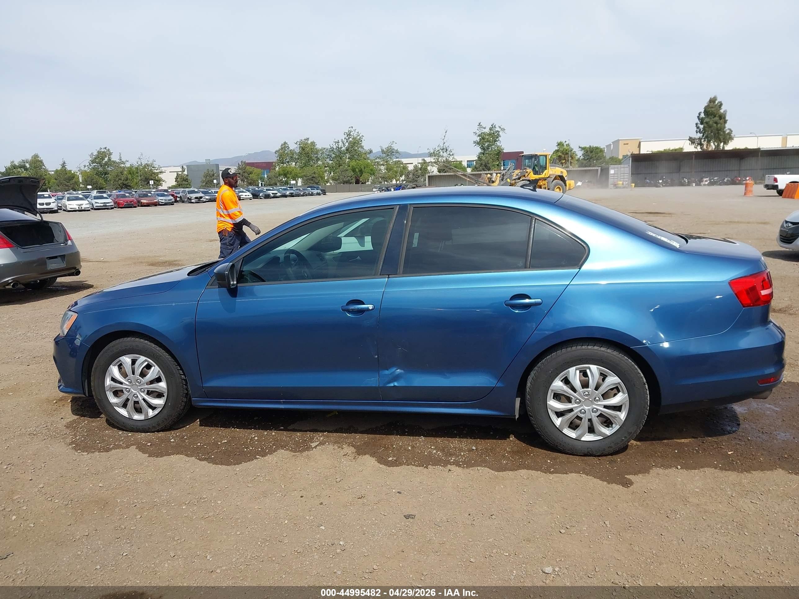 2015 Volkswagen Jetta 2.0l S Синий vin: 3VW2K7AJ1FM357516