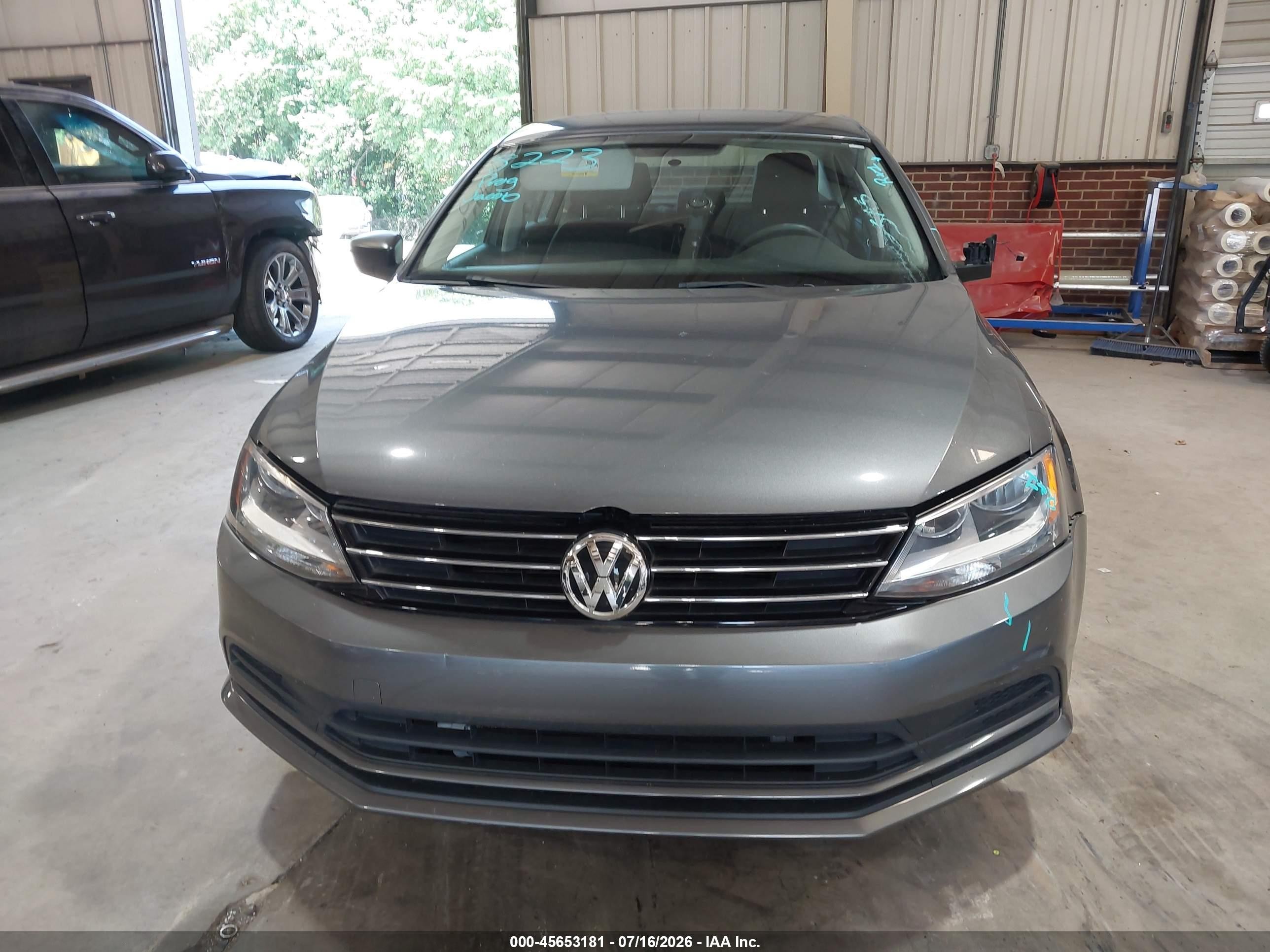 2015 Volkswagen Jetta 2.0l S Gray vin: 3VW2K7AJ1FM402146