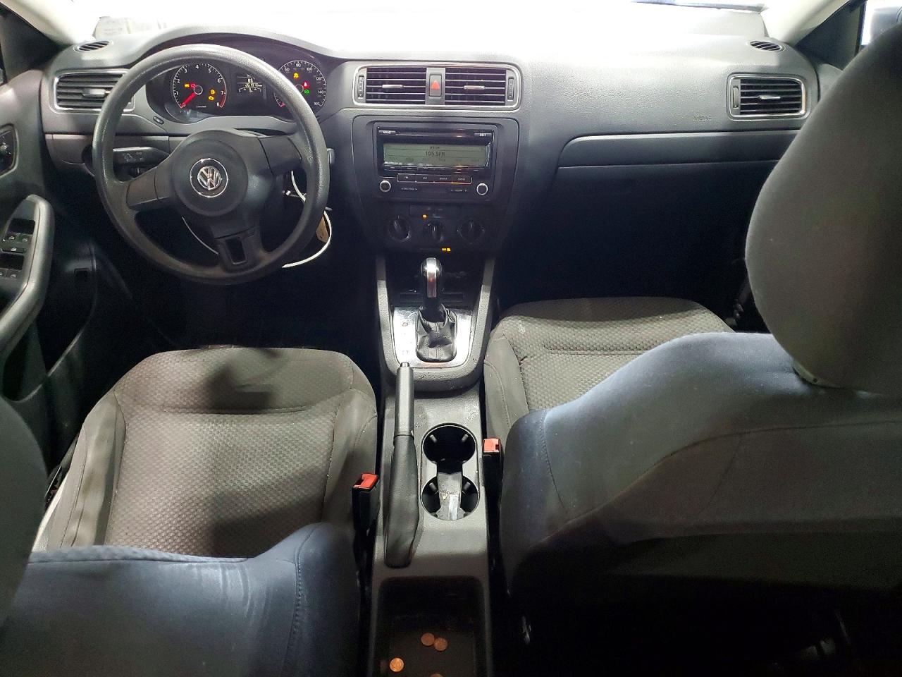 2011 Volkswagen Jetta Base Silver vin: 3VW2K7AJ2BM024249