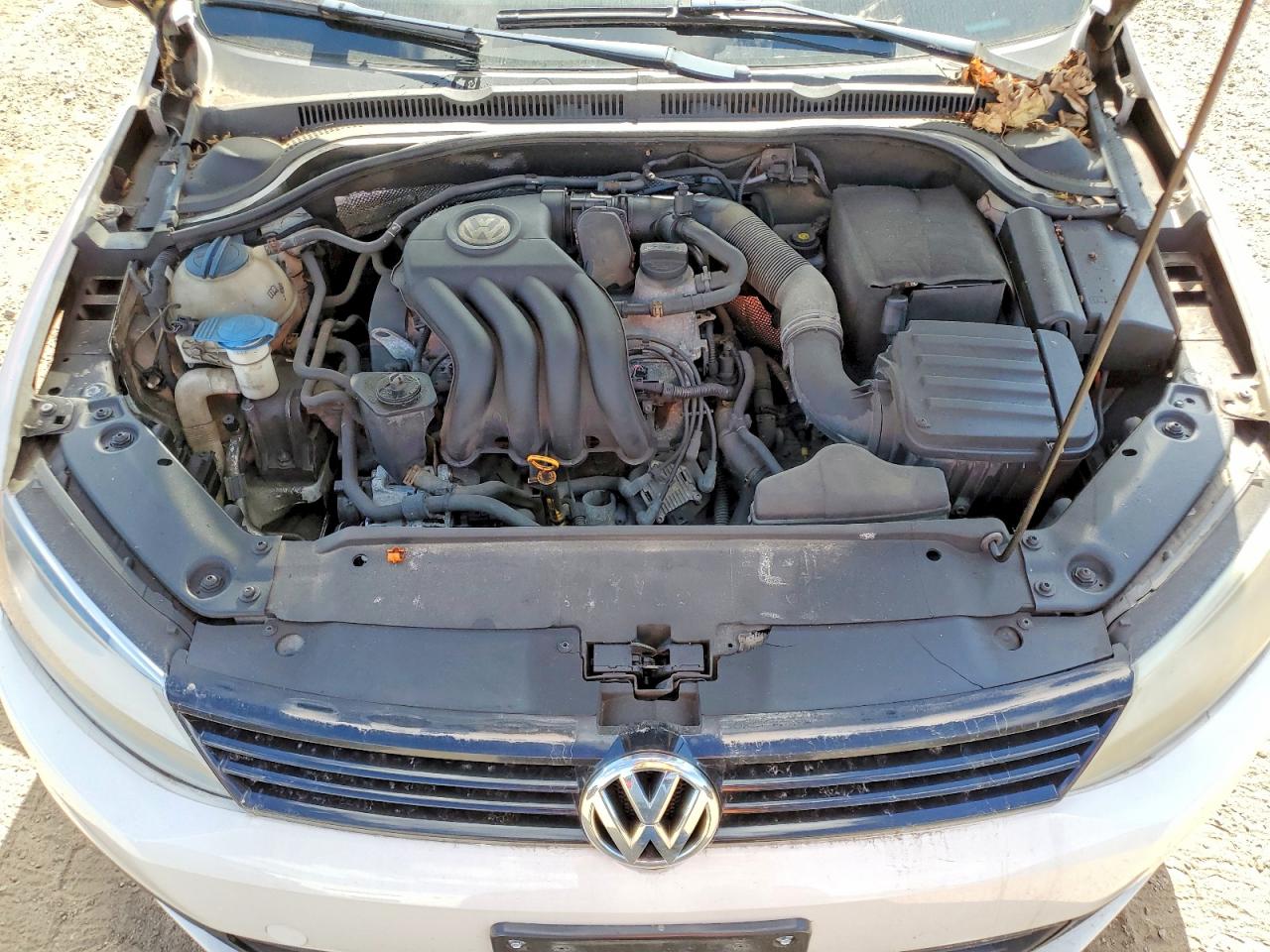 2011 Volkswagen Jetta Base Белый vin: 3VW2K7AJ2BM075993