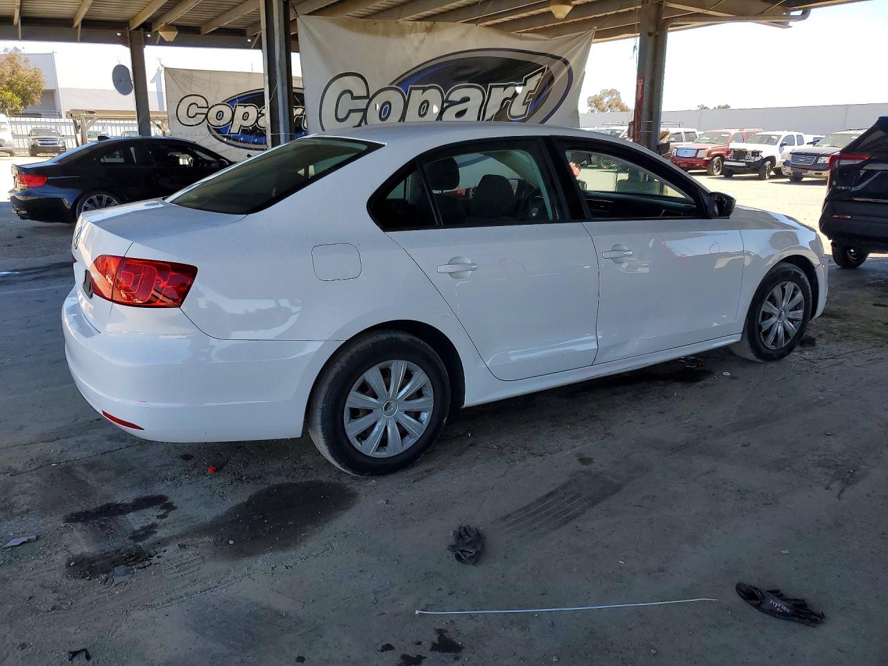 2011 Volkswagen Jetta Base White vin: 3VW2K7AJ2BM374464