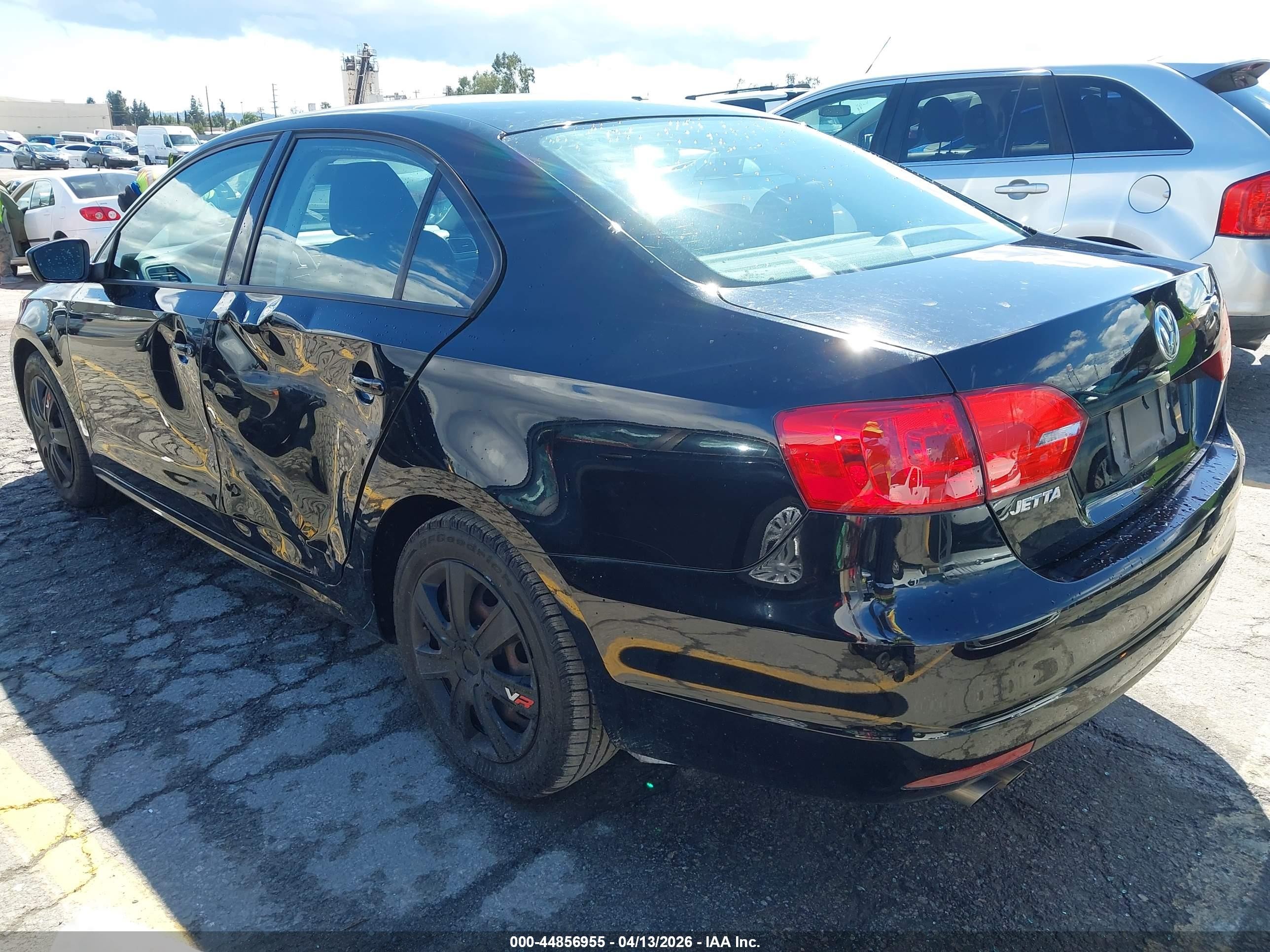 2012 Volkswagen Jetta 2.0l S Black vin: 3VW2K7AJ2CM117158