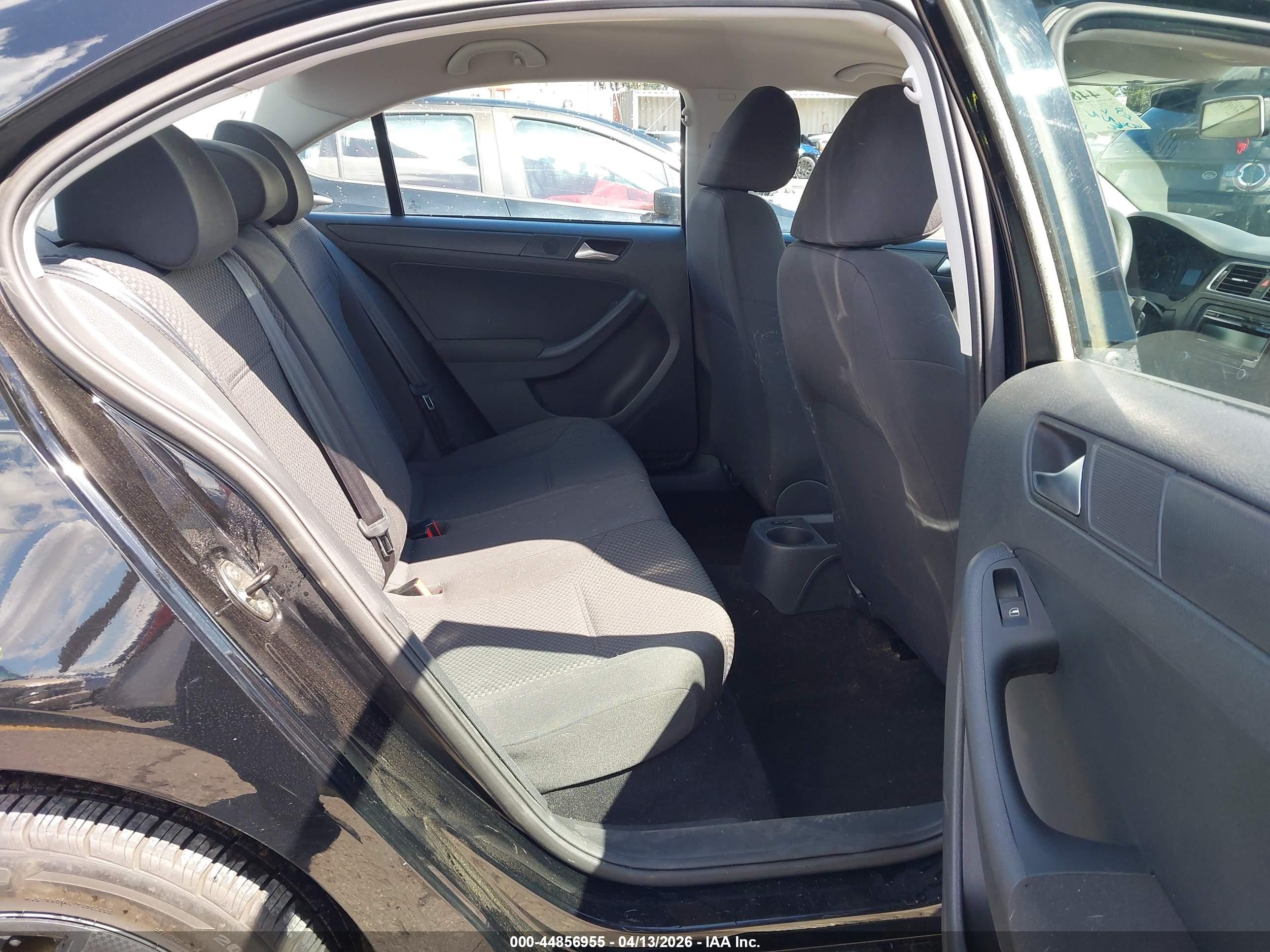 2012 Volkswagen Jetta 2.0l S Black vin: 3VW2K7AJ2CM117158