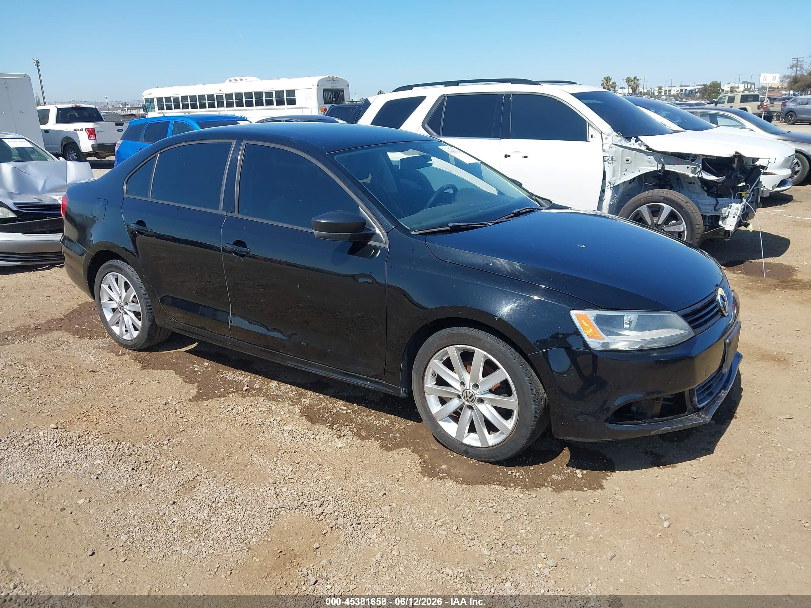 3VW2K7AJ2CM397793