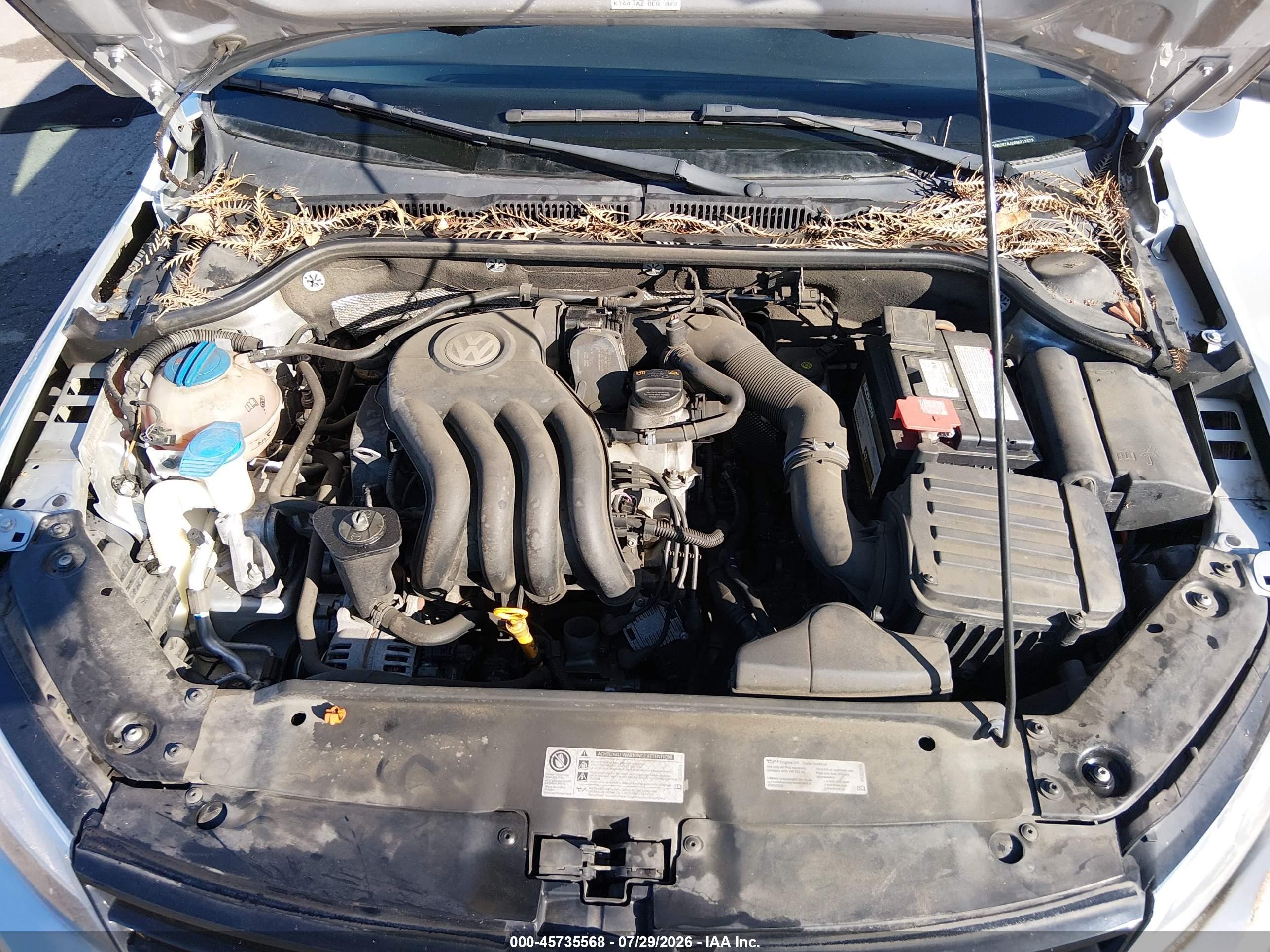 2013 Volkswagen Jetta 2.0l S Silver vin: 3VW2K7AJ2DM213373