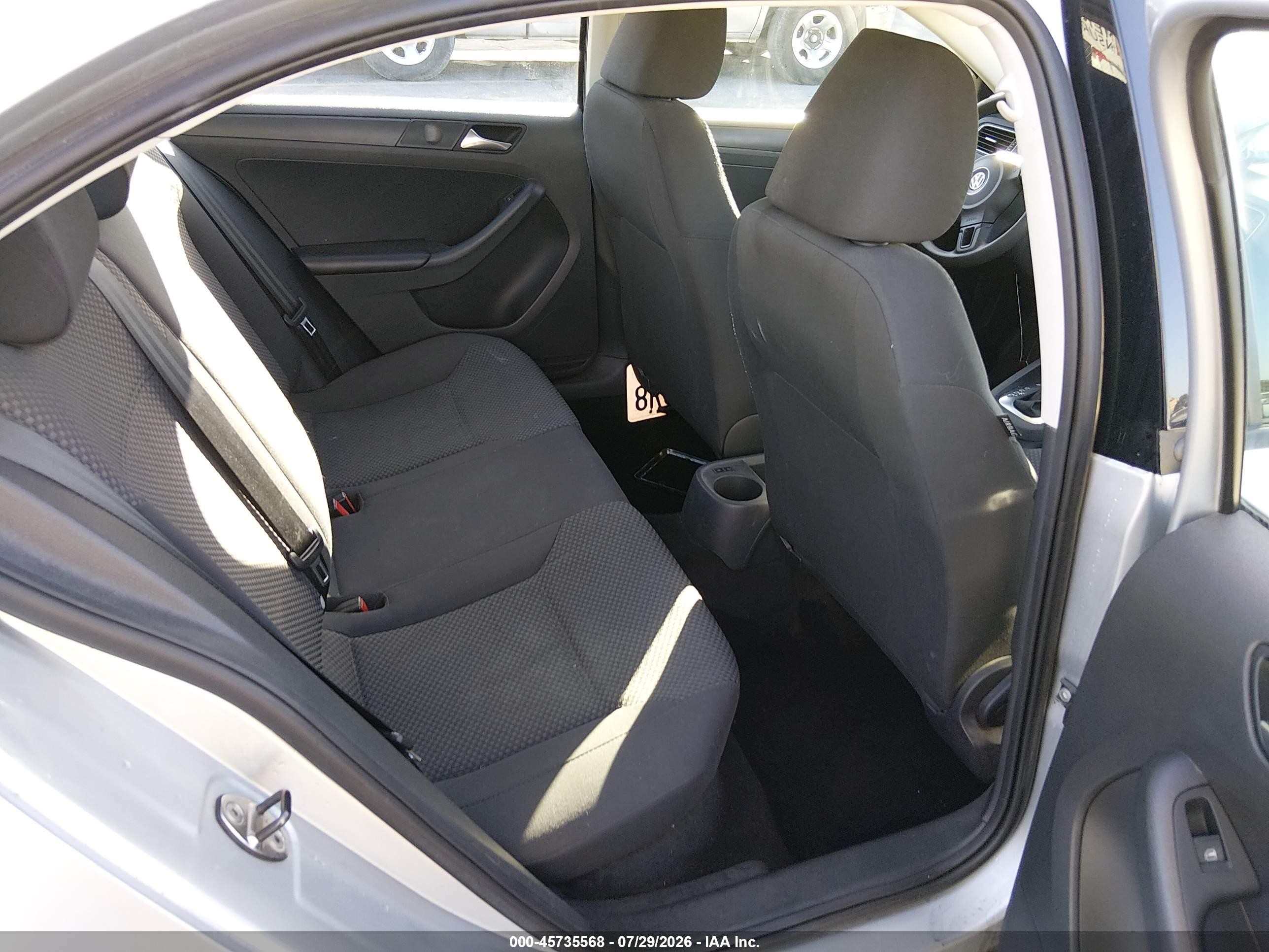 2013 Volkswagen Jetta 2.0l S Silver vin: 3VW2K7AJ2DM213373