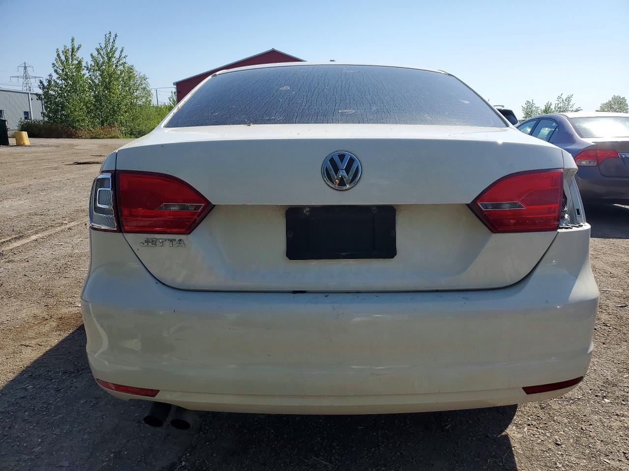 2013 Volkswagen Jetta Base White vin: 3VW2K7AJ2DM385905