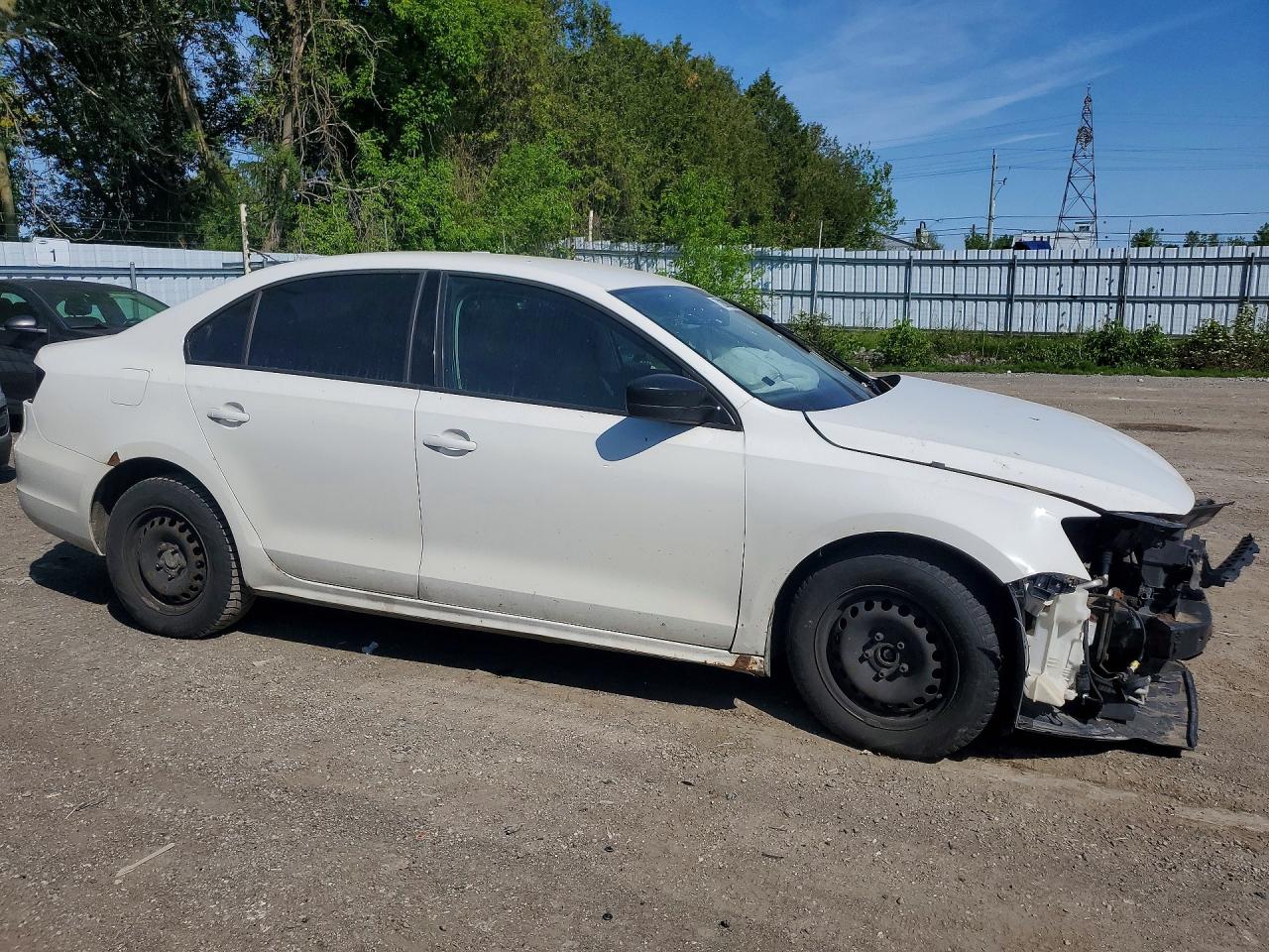 2013 Volkswagen Jetta Base White vin: 3VW2K7AJ2DM385905
