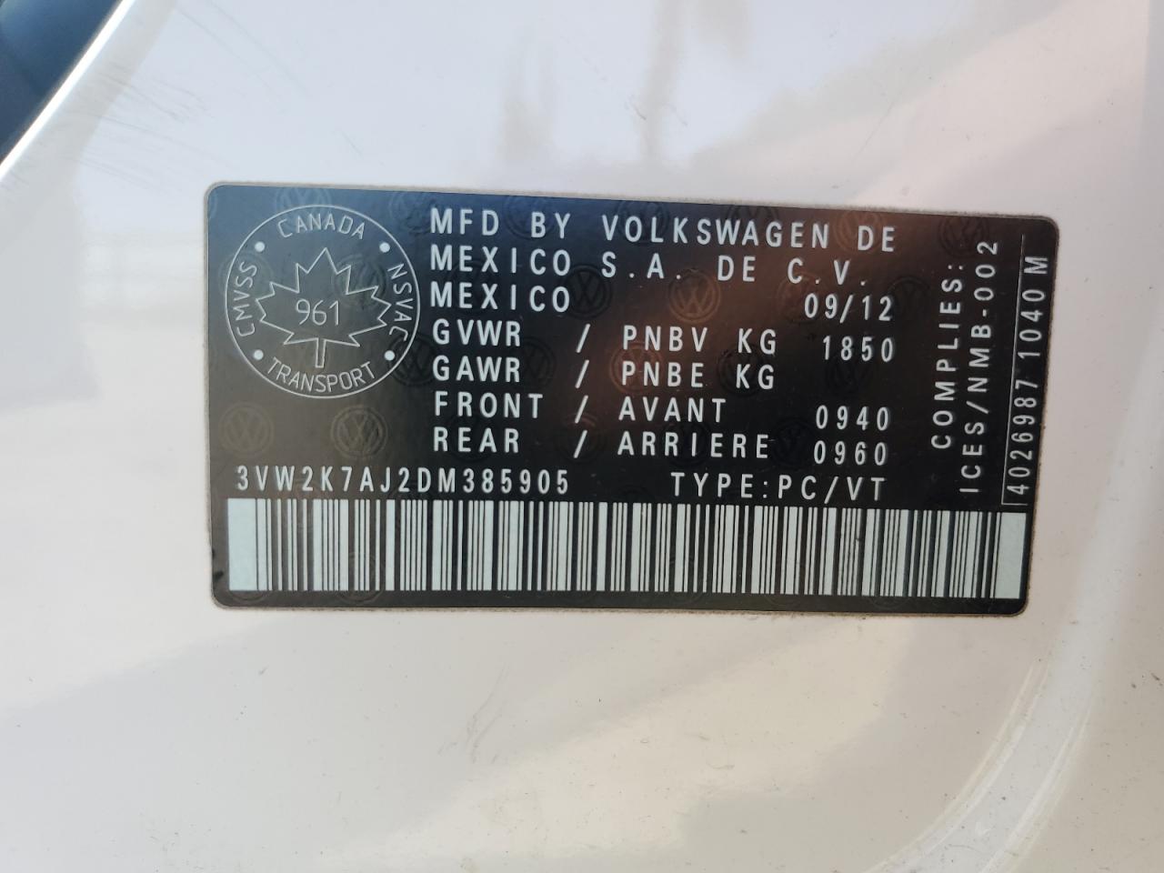2013 Volkswagen Jetta Base White vin: 3VW2K7AJ2DM385905