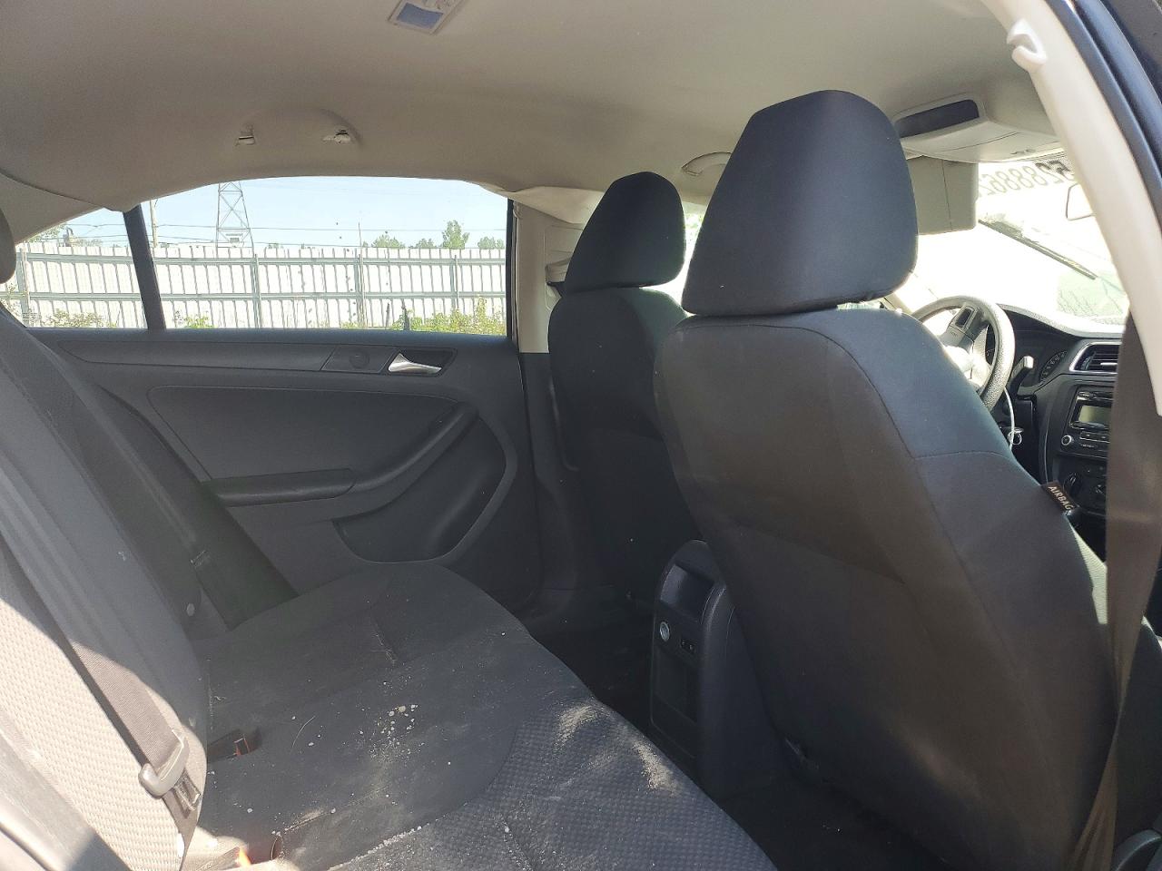 2013 Volkswagen Jetta Base White vin: 3VW2K7AJ2DM385905