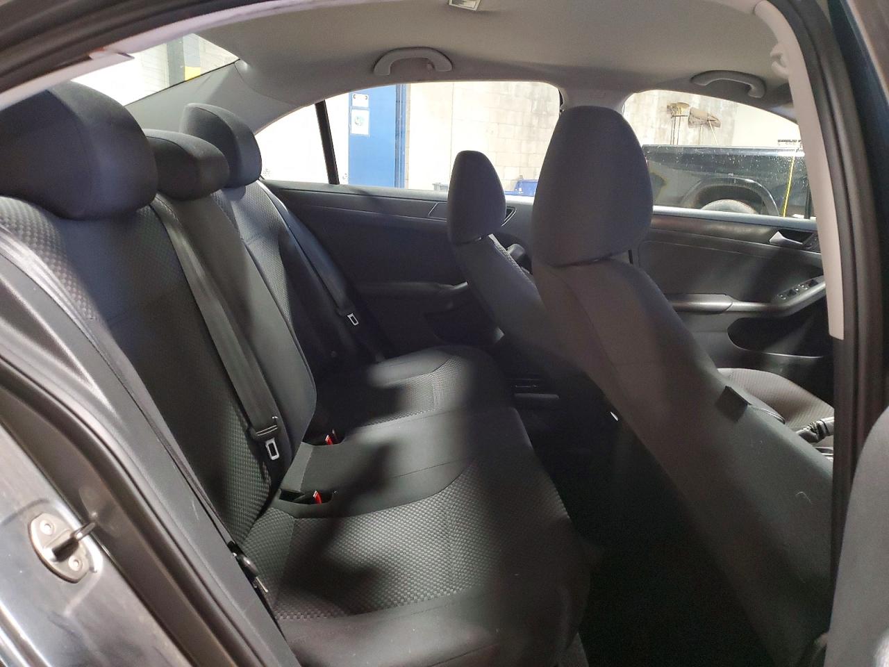 2014 Volkswagen Jetta Base Серый vin: 3VW2K7AJ2EM218641